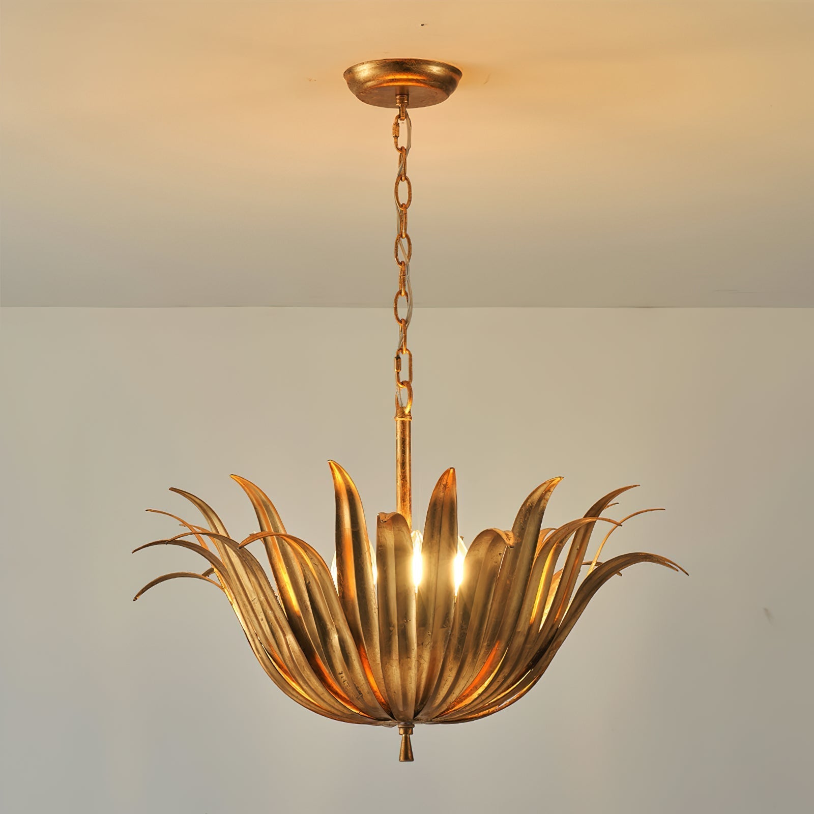 Lira Chandelier