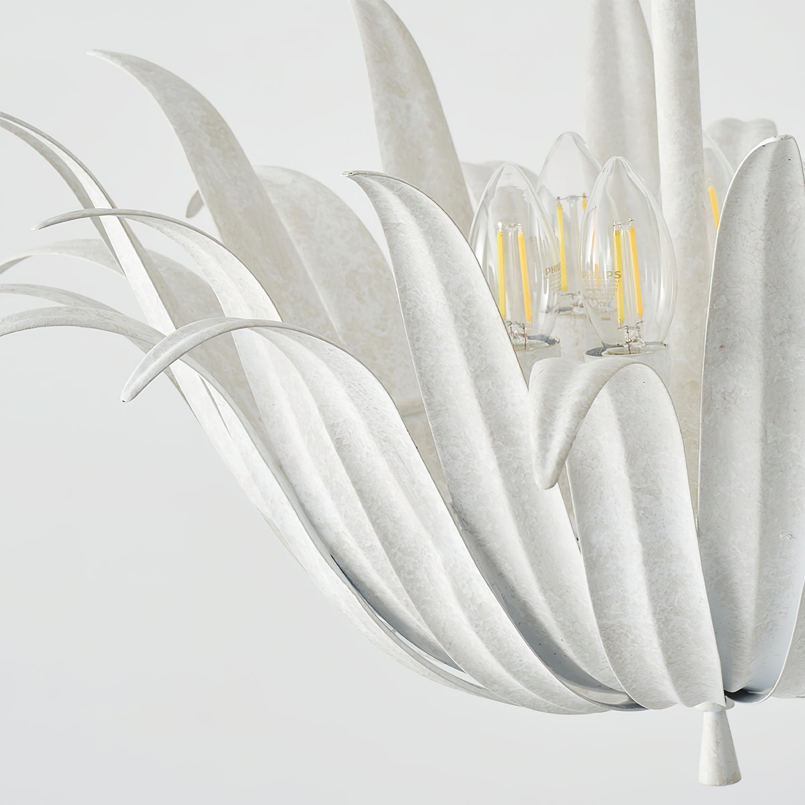 Lira Chandelier