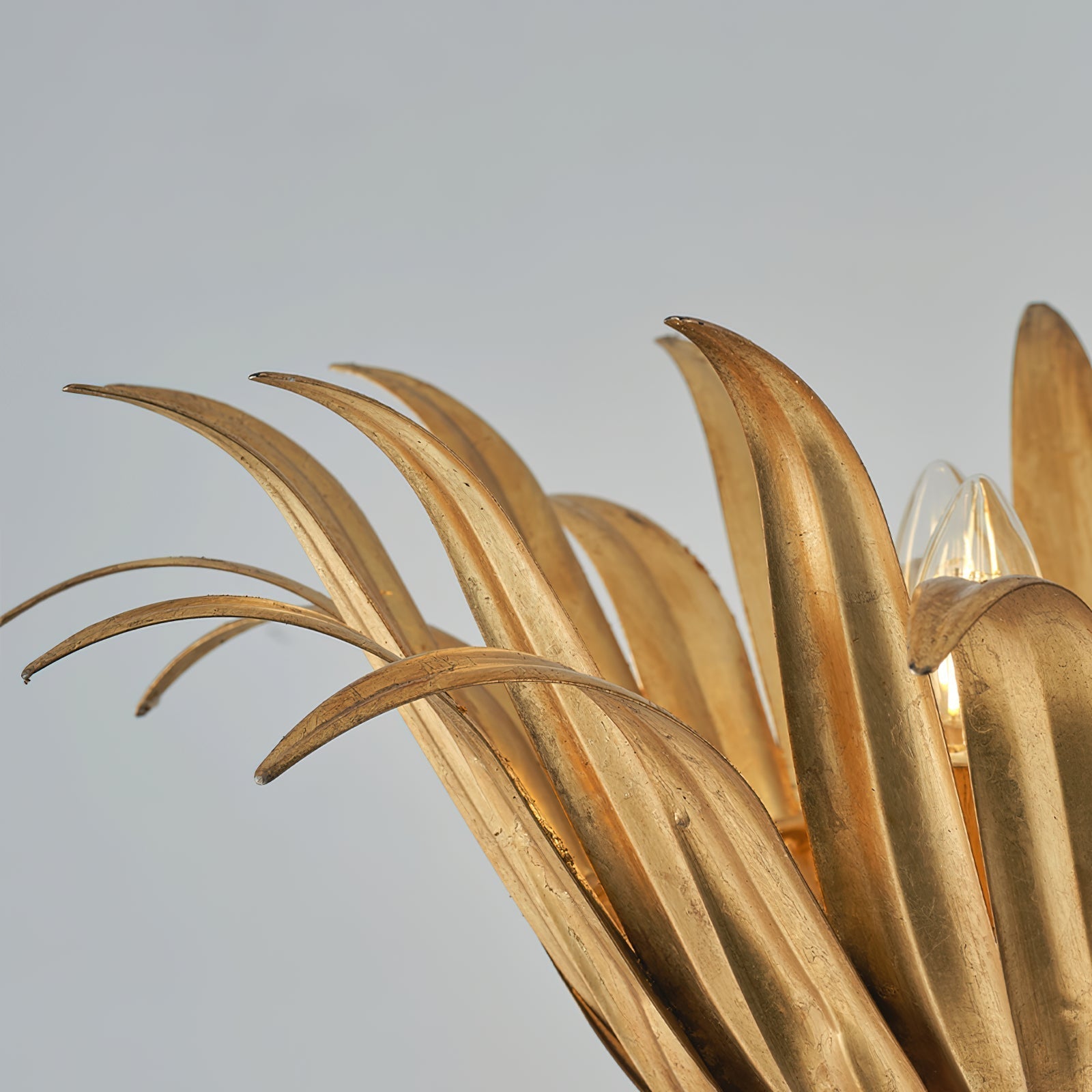 Lira Chandelier