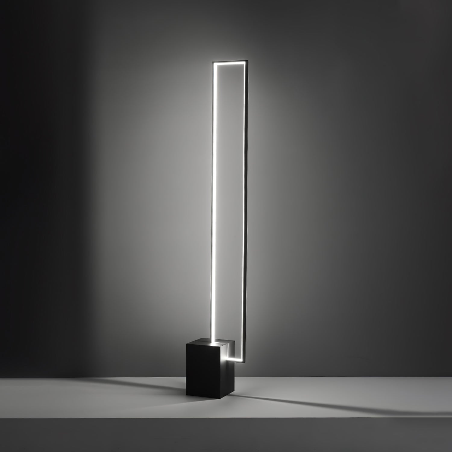 Keloza Aluminum Floor Lamp-Neutral Decor