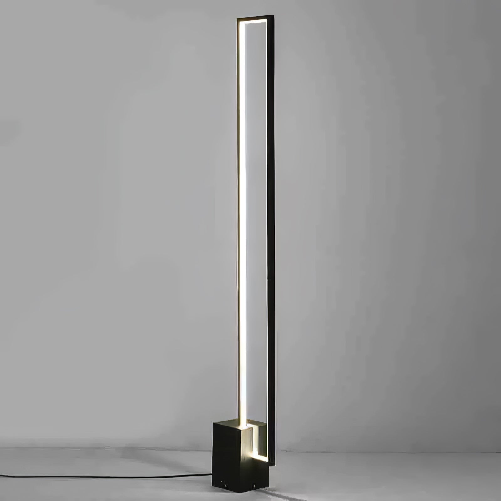 Keloza Aluminum Floor Lamp-Neutral Decor