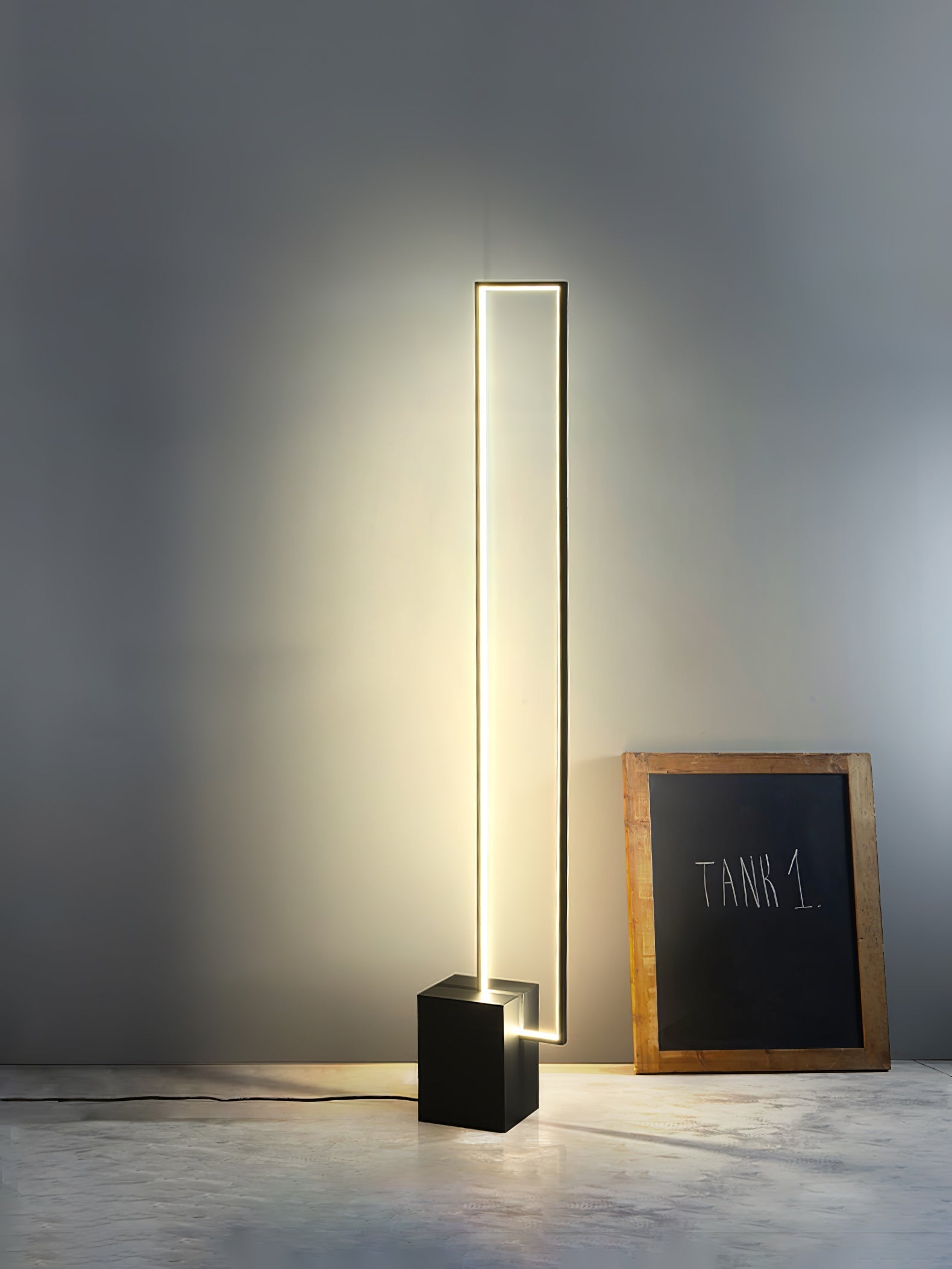 Keloza Aluminum Floor Lamp-Neutral Decor