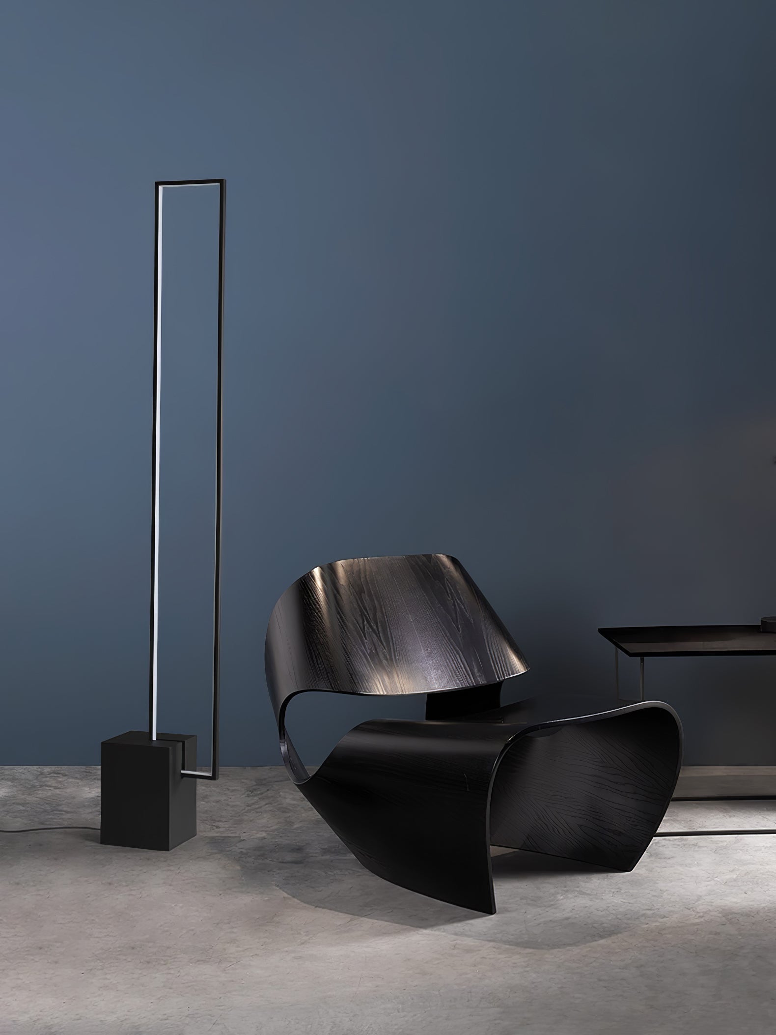 Keloza Aluminum Floor Lamp-Neutral Decor
