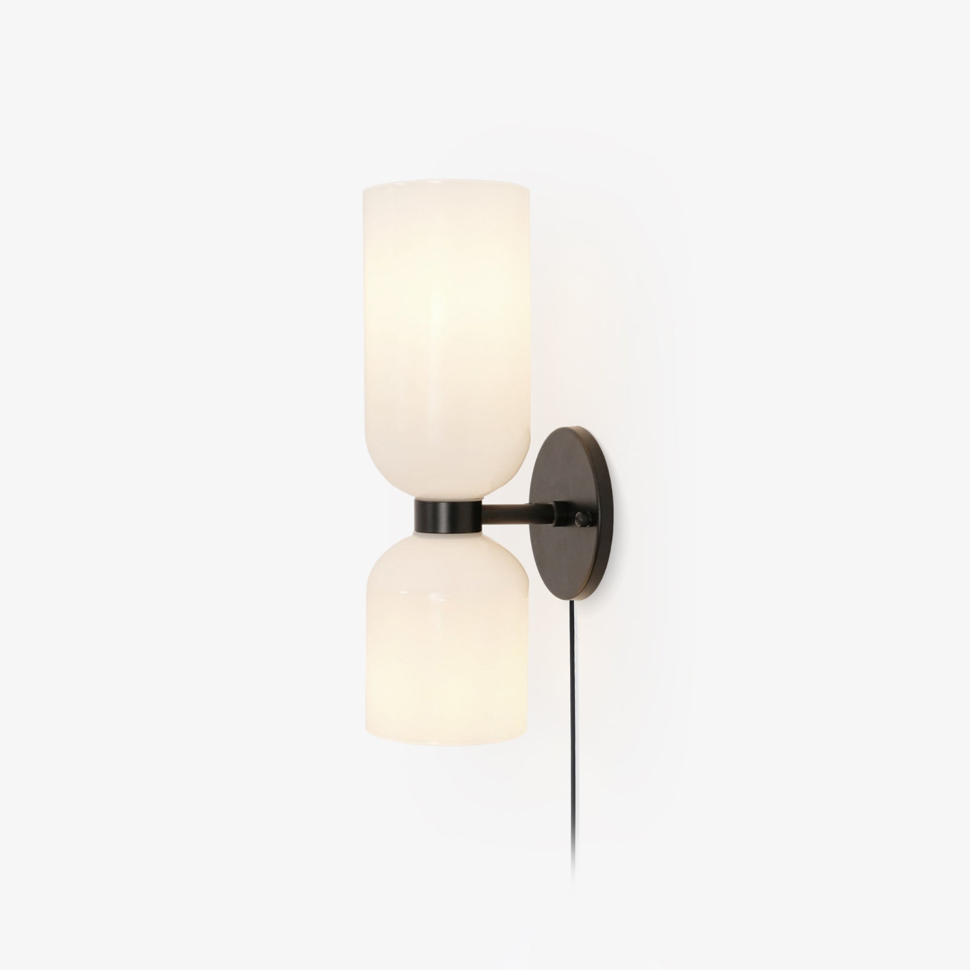 Zildes Nordic Art Plug-In Glass Wall Lamp-Neutral Decor