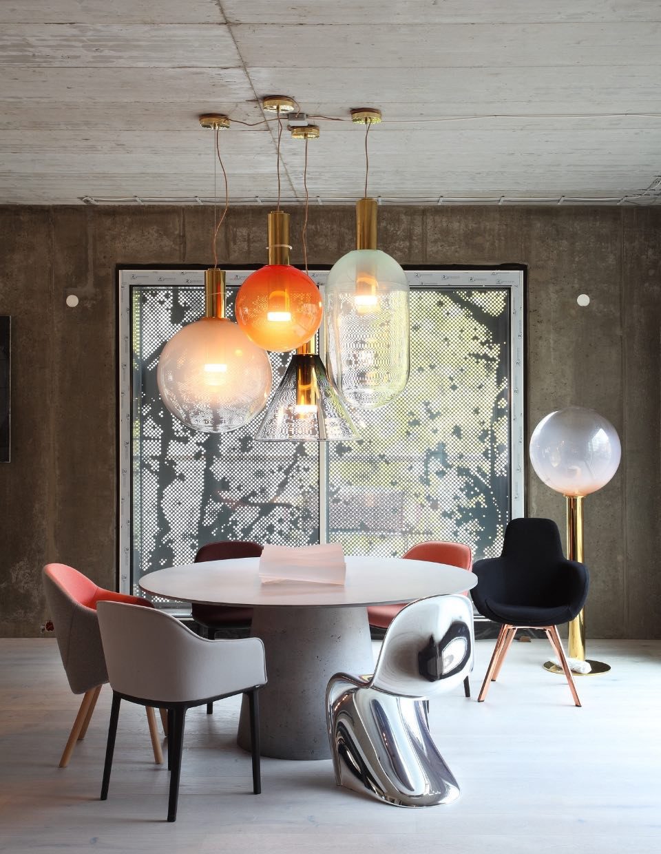 Aeris Minimalist Glass Pendant Lamp-Neutral Decor