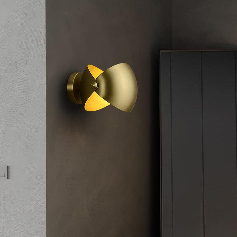 Luno Elegant Brass Wall Lamp-Neutral Decor