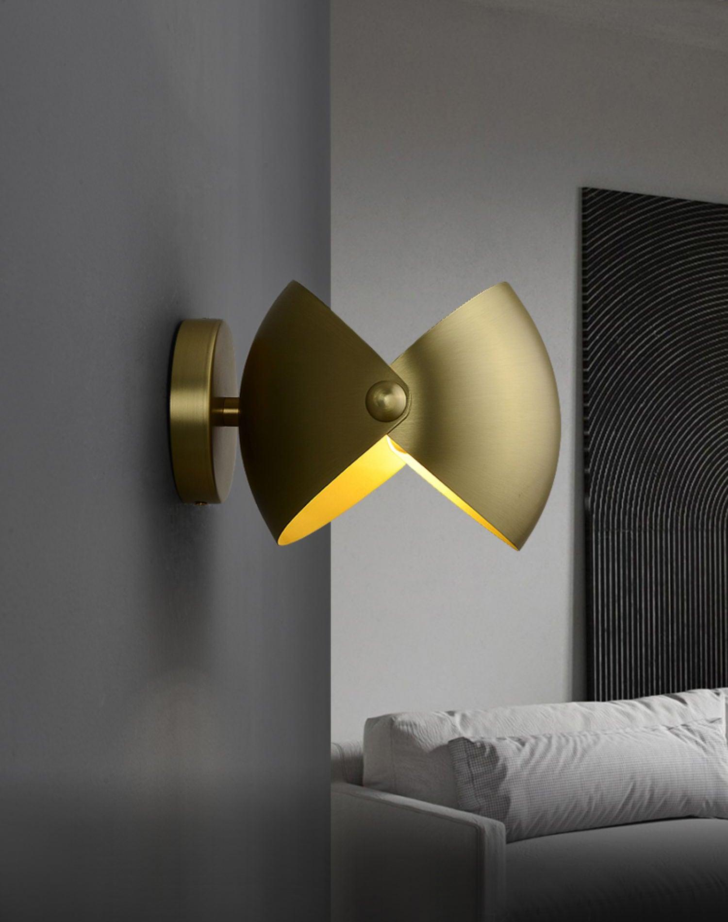 Luno Elegant Brass Wall Lamp-Neutral Decor