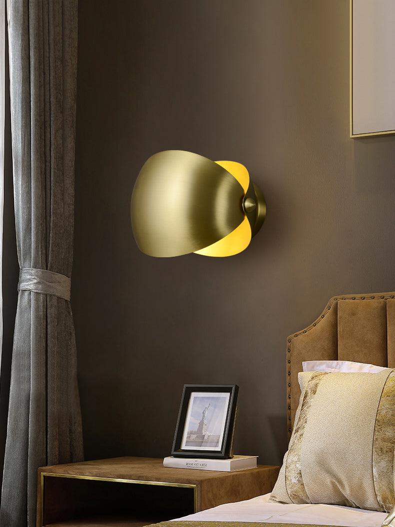 Luno Elegant Brass Wall Lamp-Neutral Decor