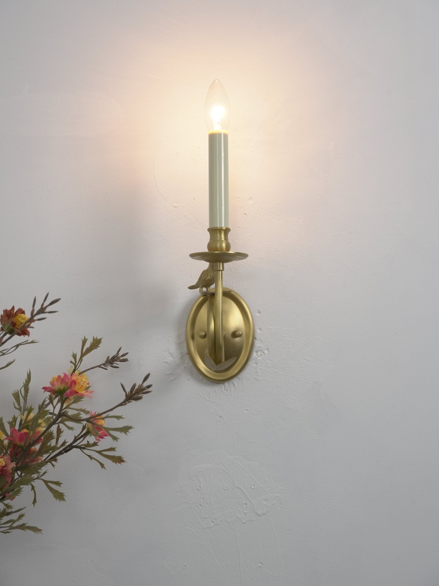 Jexdo Brass Elegant Wall Lamp-Neutral Decor