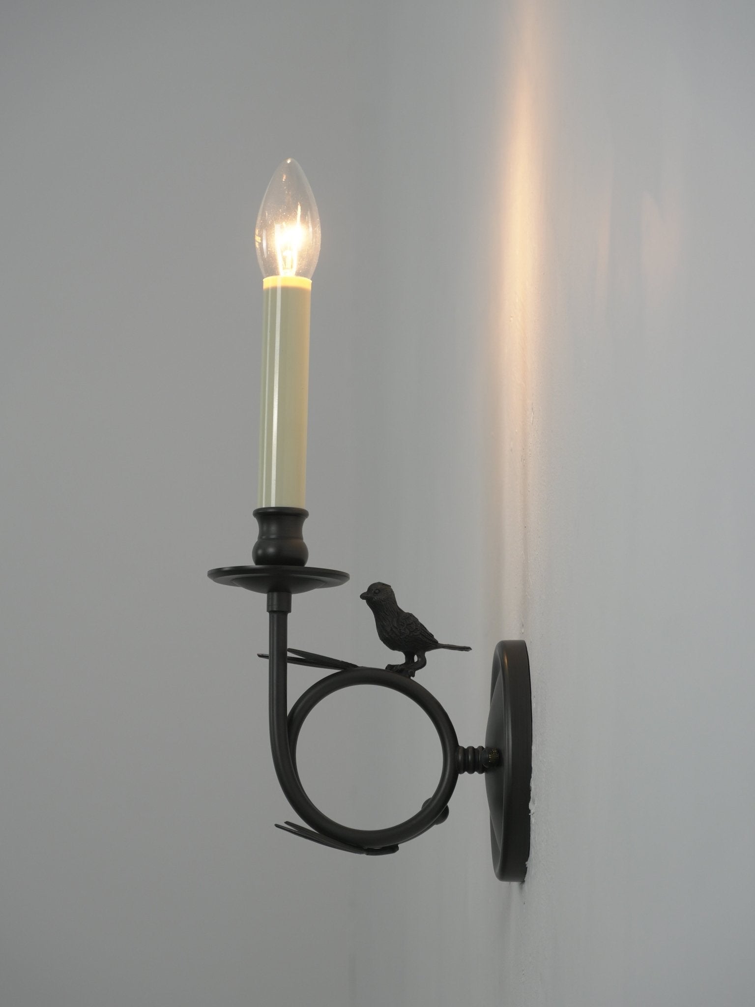 Jexdo Brass Elegant Wall Lamp-Neutral Decor
