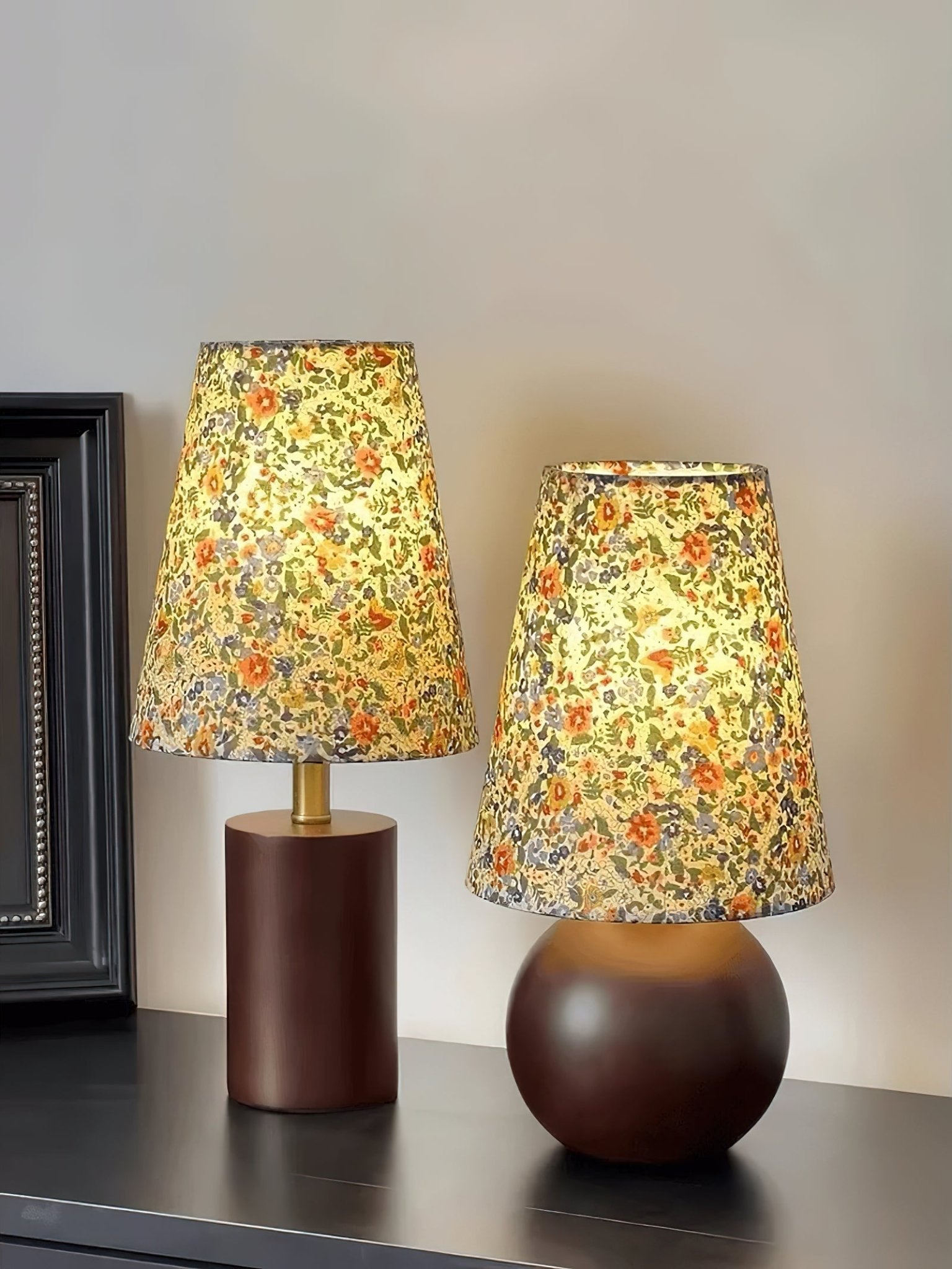 Flora Vintage Wood Table Lamp-Neutral Decor