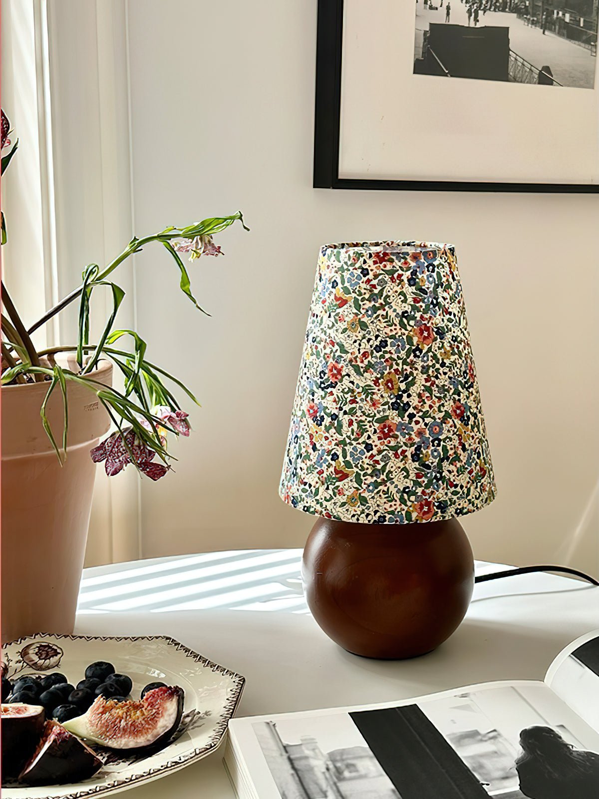 Flora Vintage Wood Table Lamp-Neutral Decor