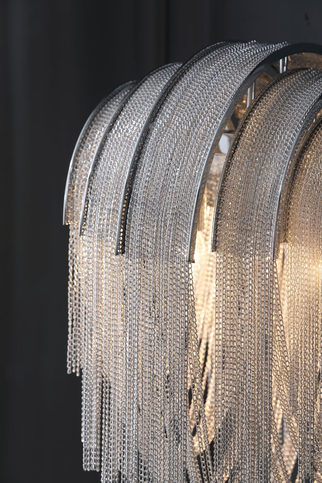 Hune Steel Artistic Table Lamp-Neutral Decor