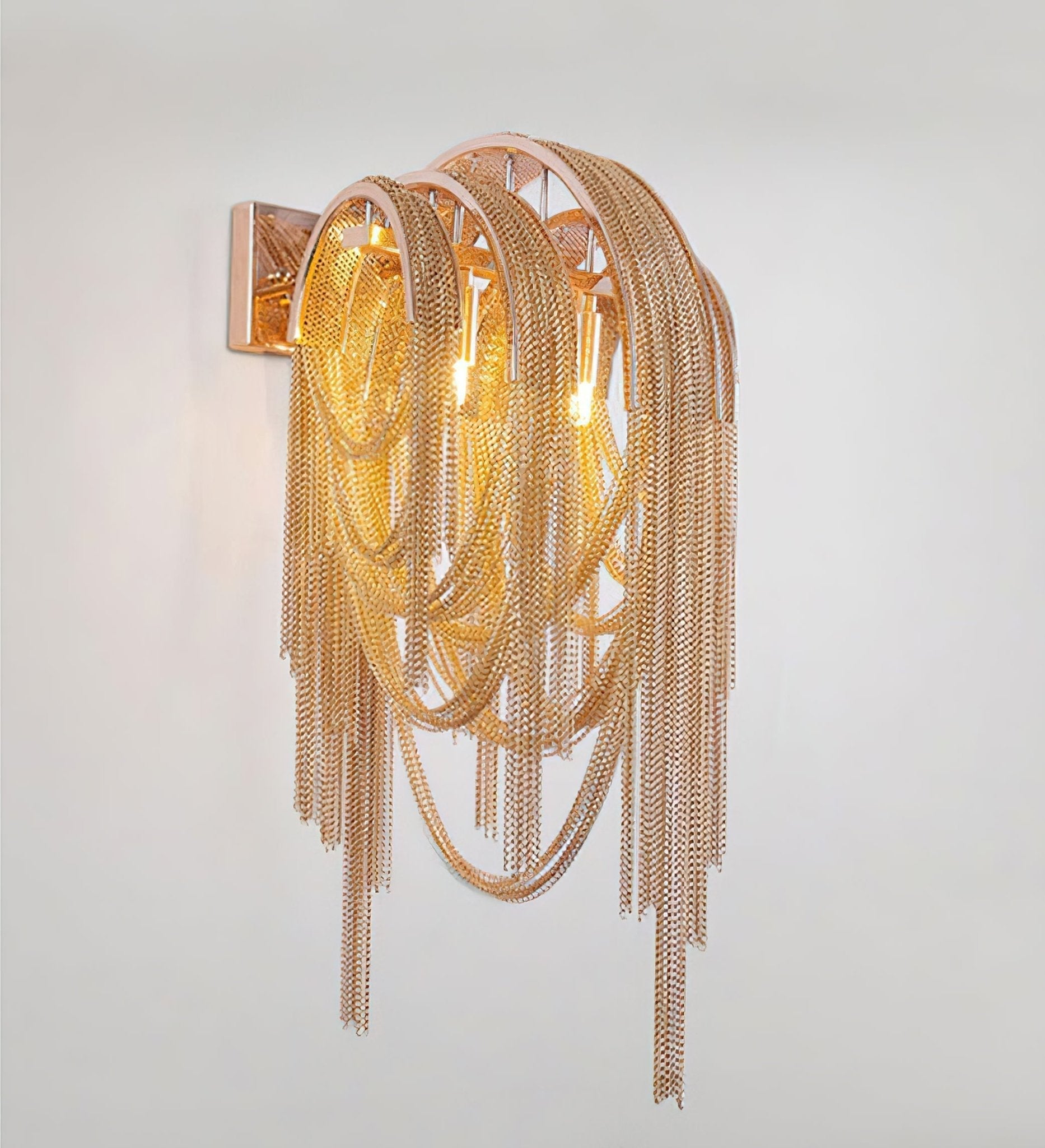 Chains Postmodern Luxury Tassel Wall Lamp-Neutral Decor