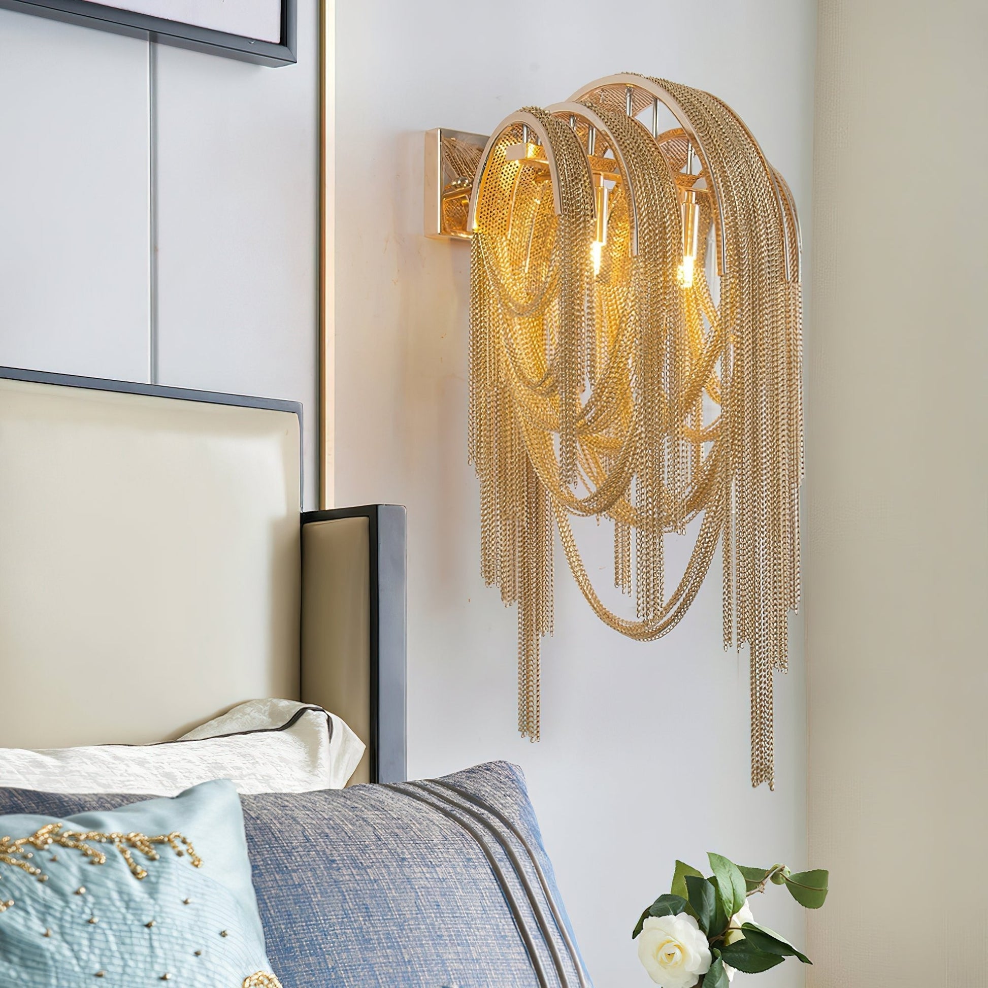 Chains Postmodern Luxury Tassel Wall Lamp-Neutral Decor
