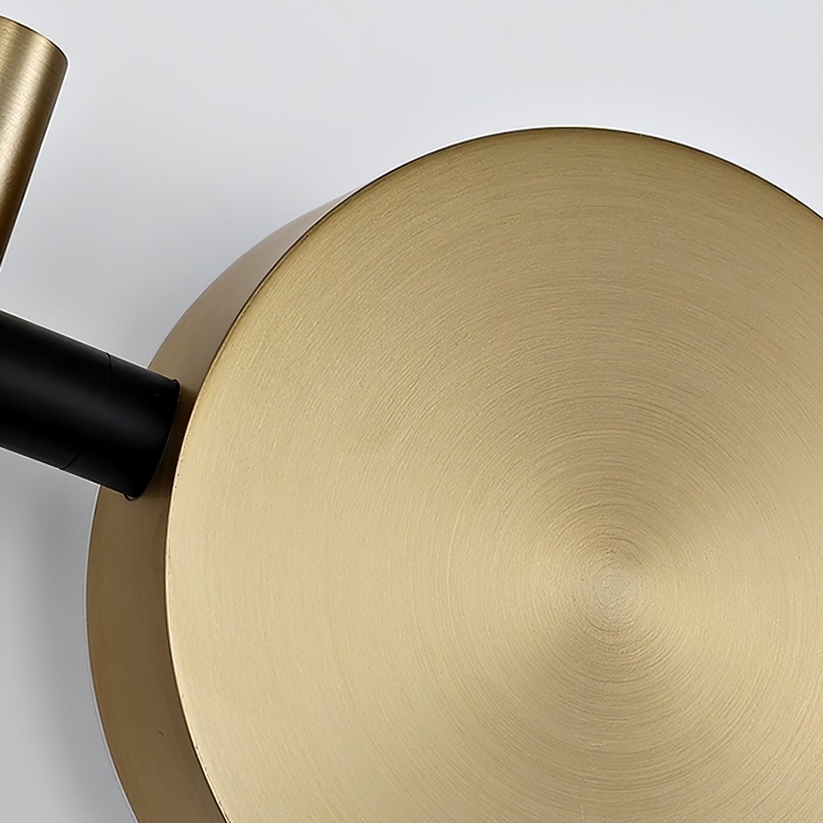 Umirarae Modern Minimalist Wall Lamp-Neutral Decor