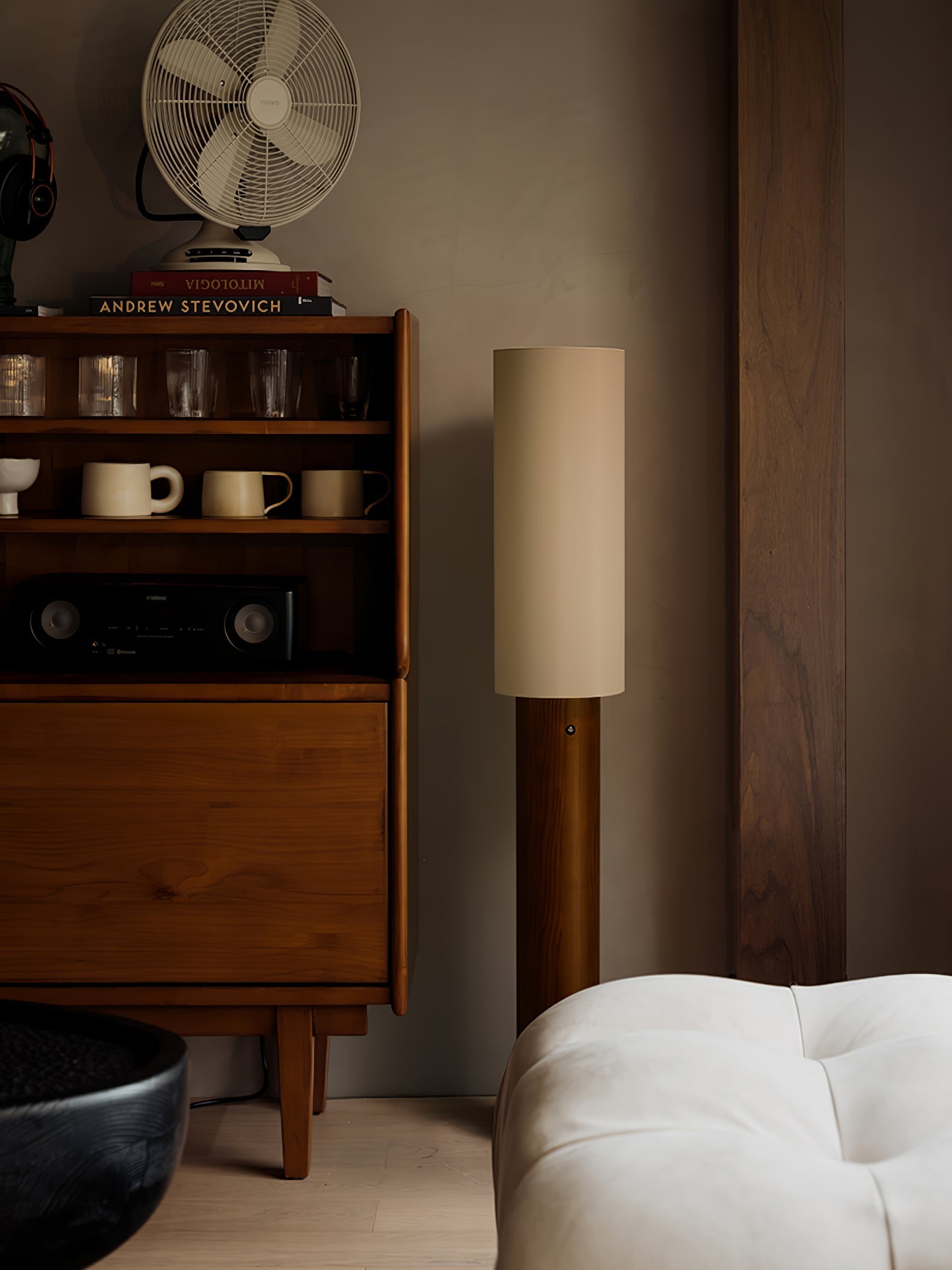 Uvynir Cylindrical Wood Floor Lamp-Neutral Decor