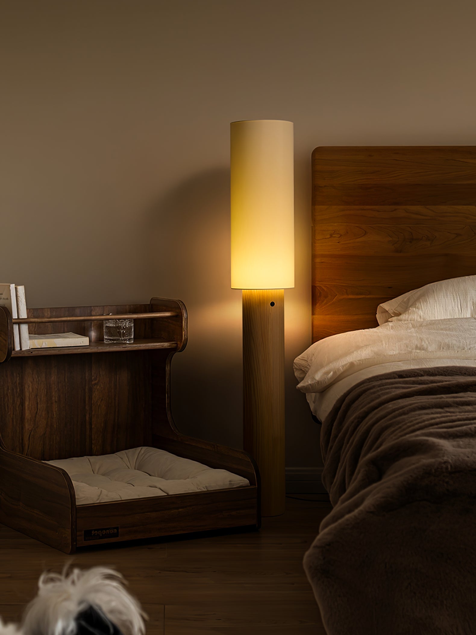 Uvynir Cylindrical Wood Floor Lamp-Neutral Decor
