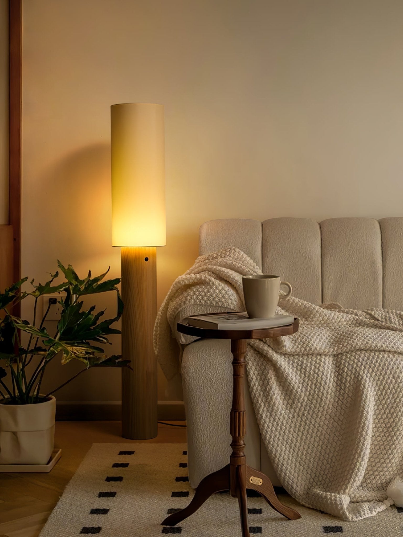 Uvynir Cylindrical Wood Floor Lamp-Neutral Decor