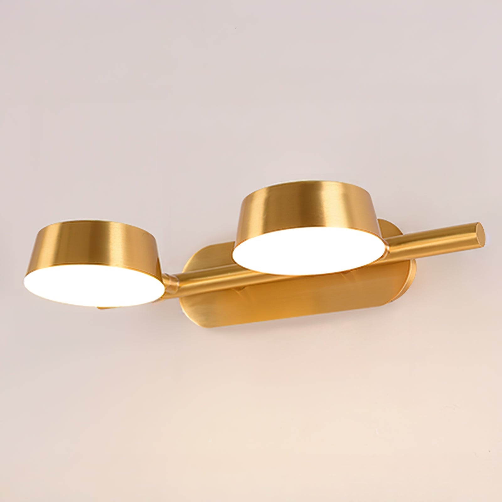Xara Premium Elegance Vanity Brass Wall Light-Neutral Decor