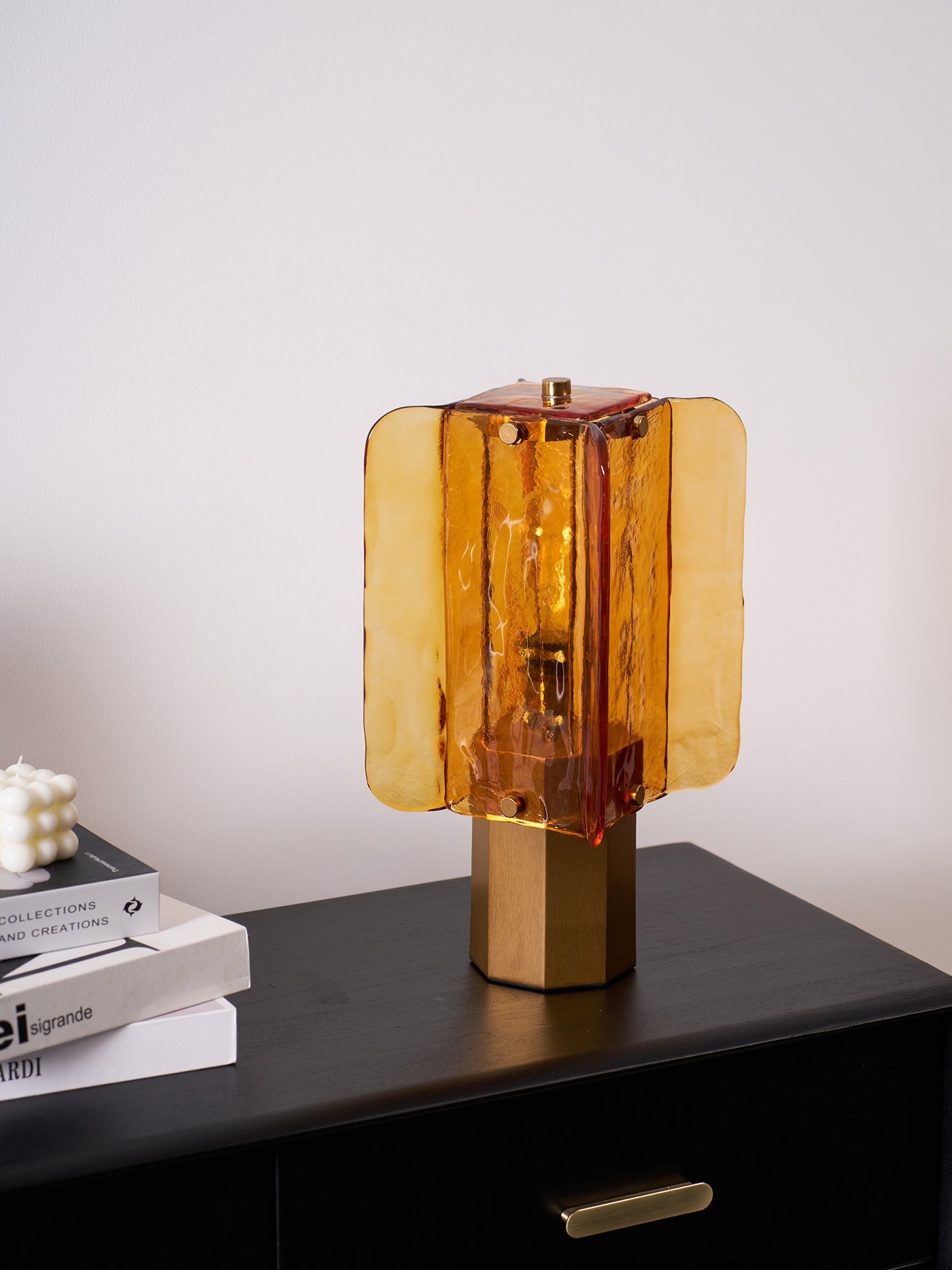 Yentix Glass Table Lamp-Neutral Decor