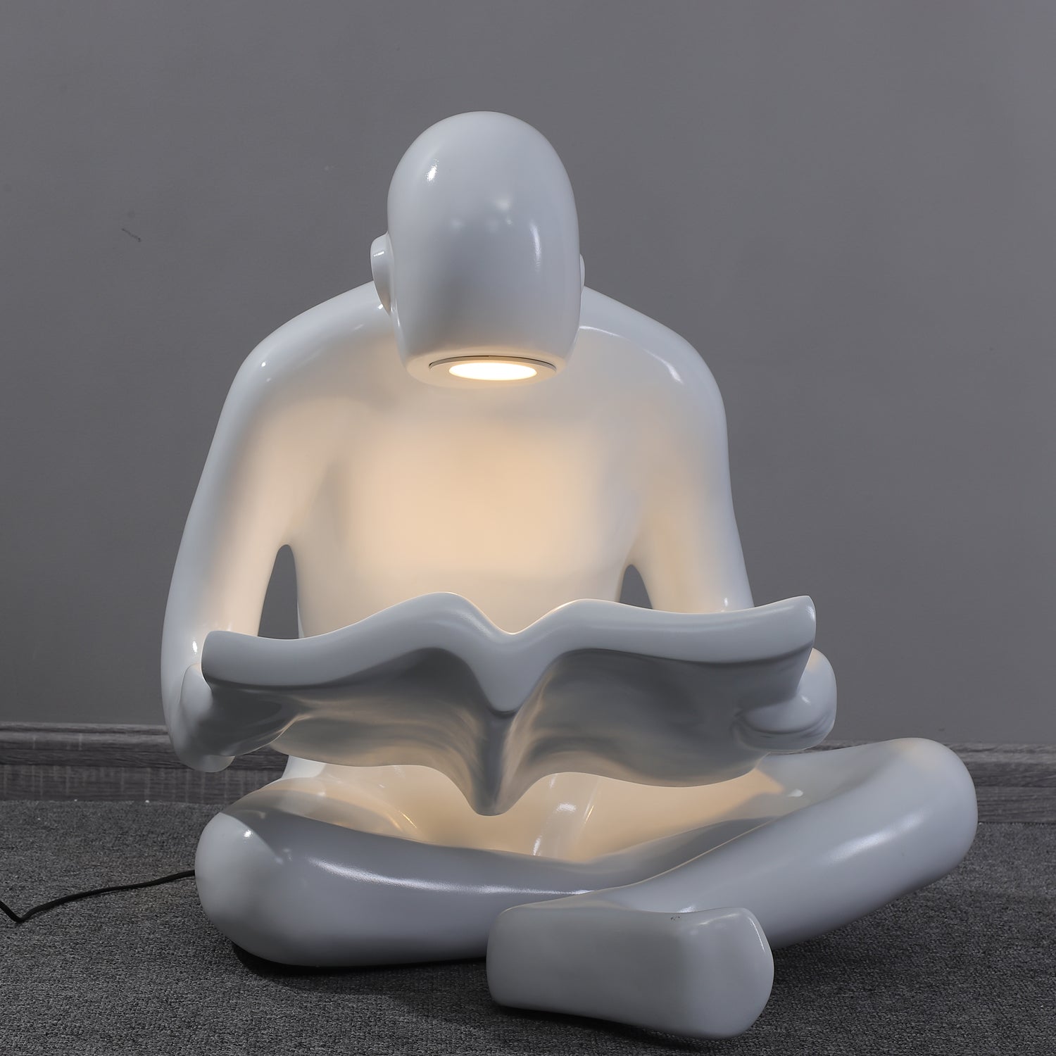 Aulten Reader Sculpture Table Lamp-Neutral Decor