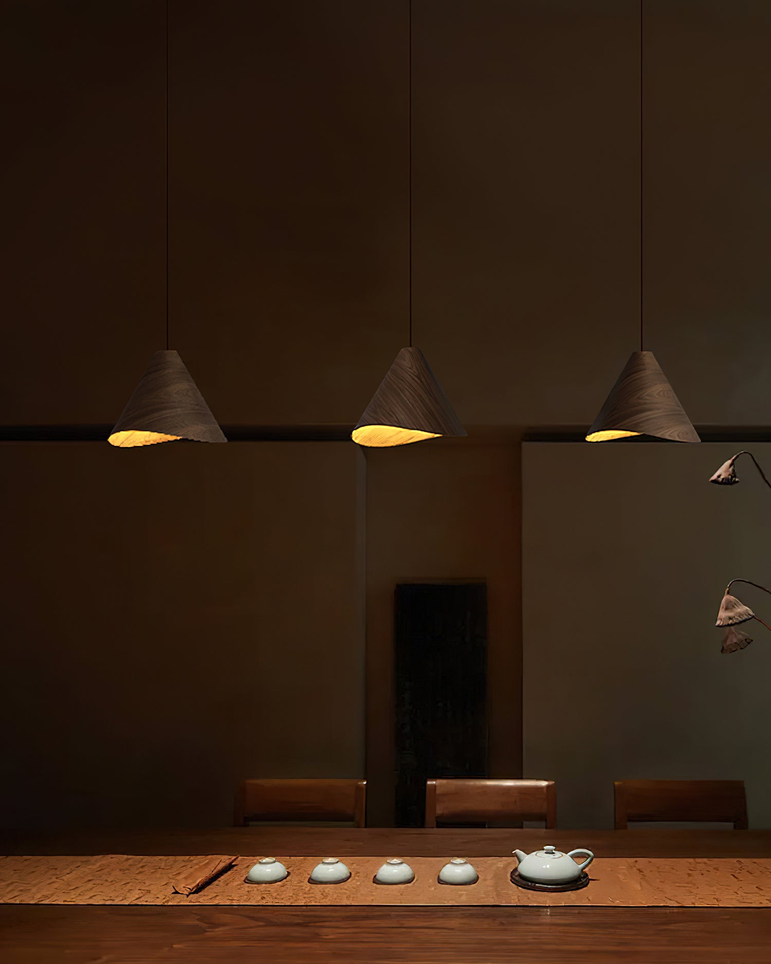 Thalior Pendant Light