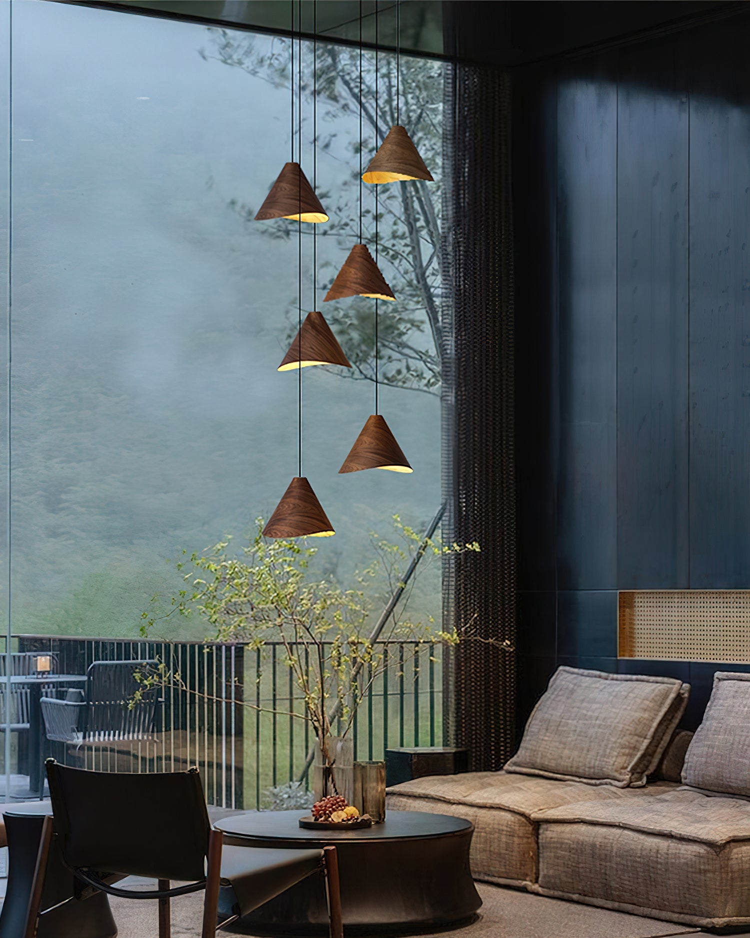 Thalior Pendant Light