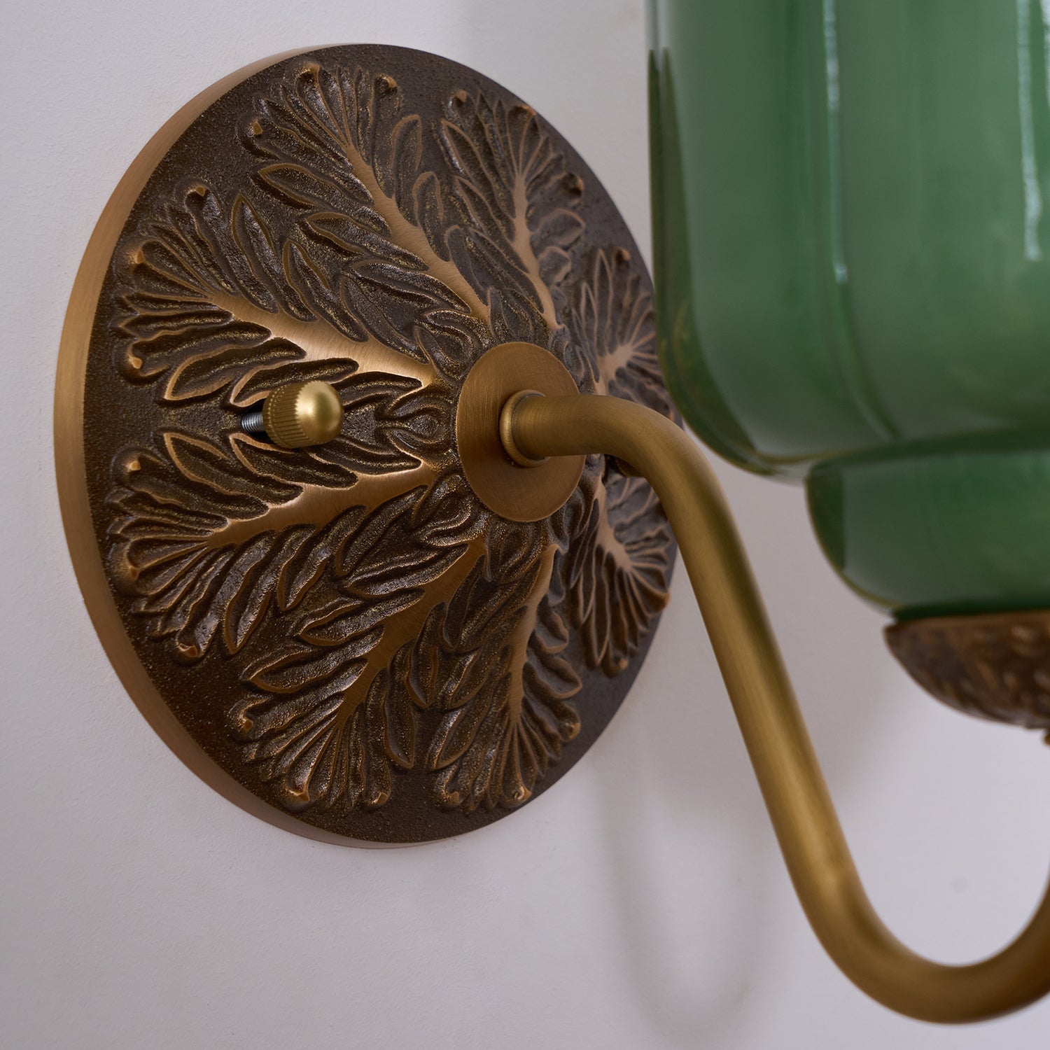 Melvane Vintage Pink Glass Wall Sconce