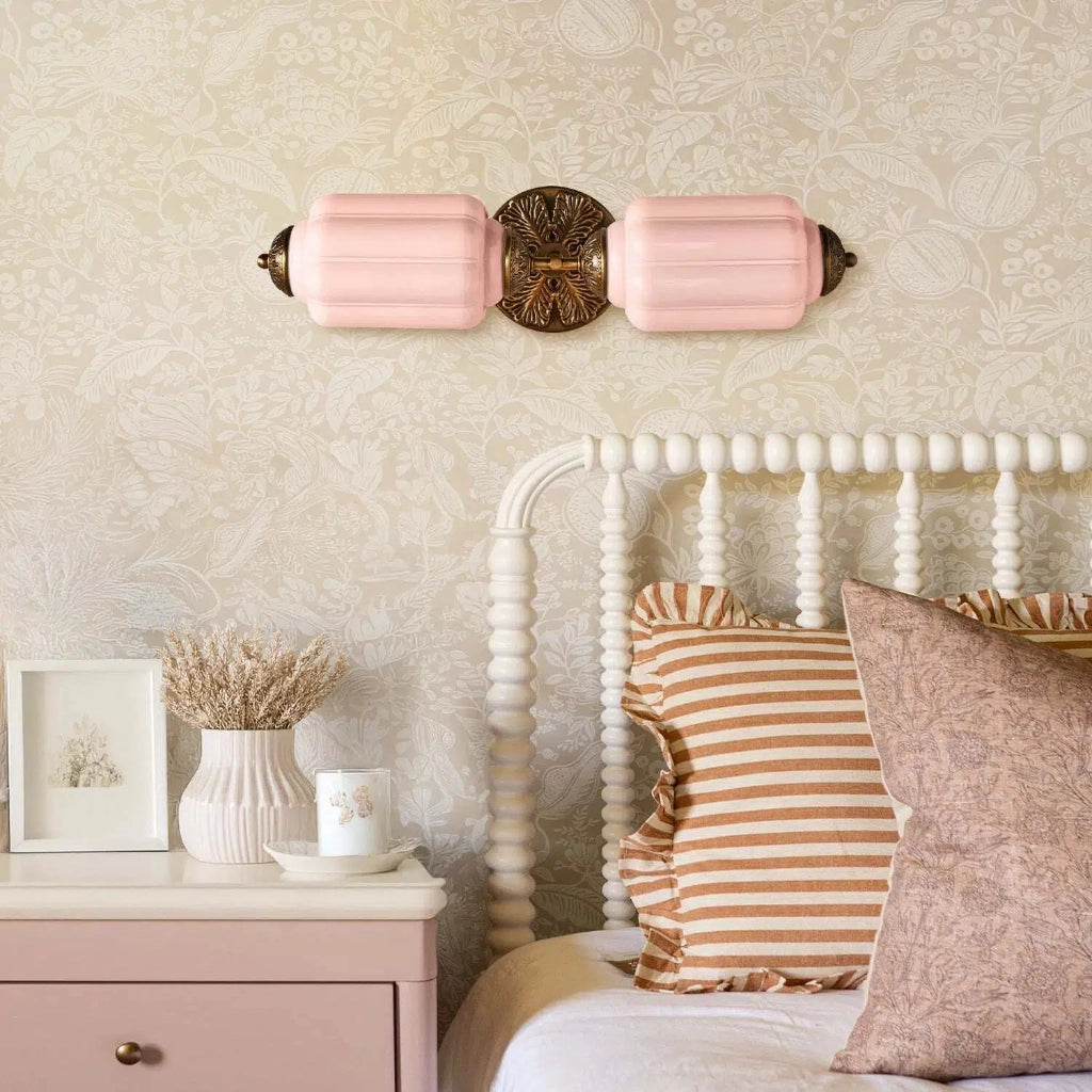 Eloise Scallop Glass Sconce shown in a green finish.