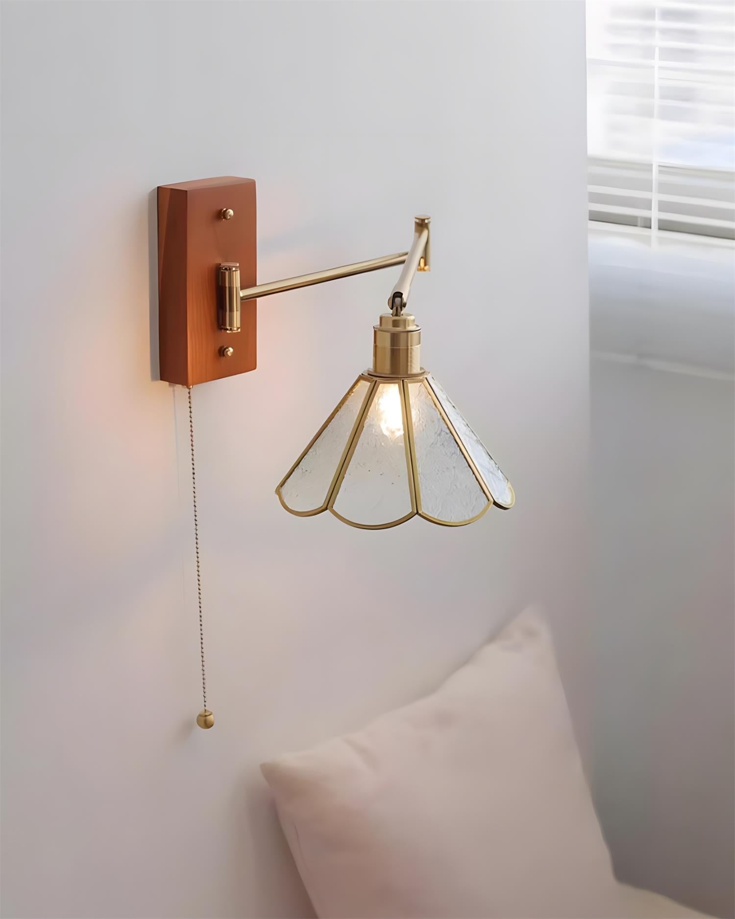 Hazel Wall Lamp