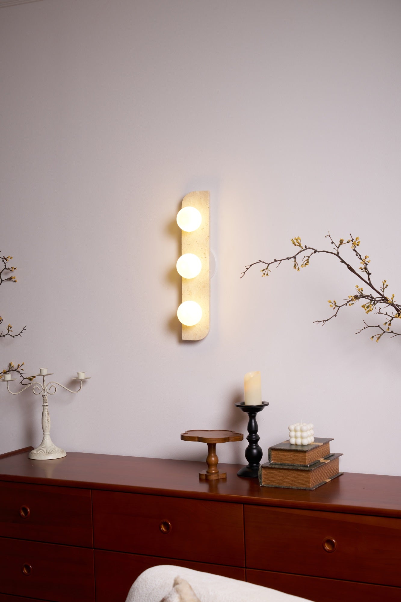 Alsilis Minimalist Travertine Wall Light-Neutral Decor