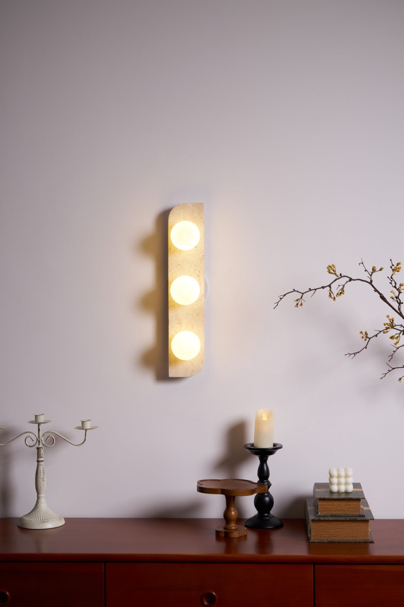 Alsilis Minimalist Travertine Wall Light-Neutral Decor