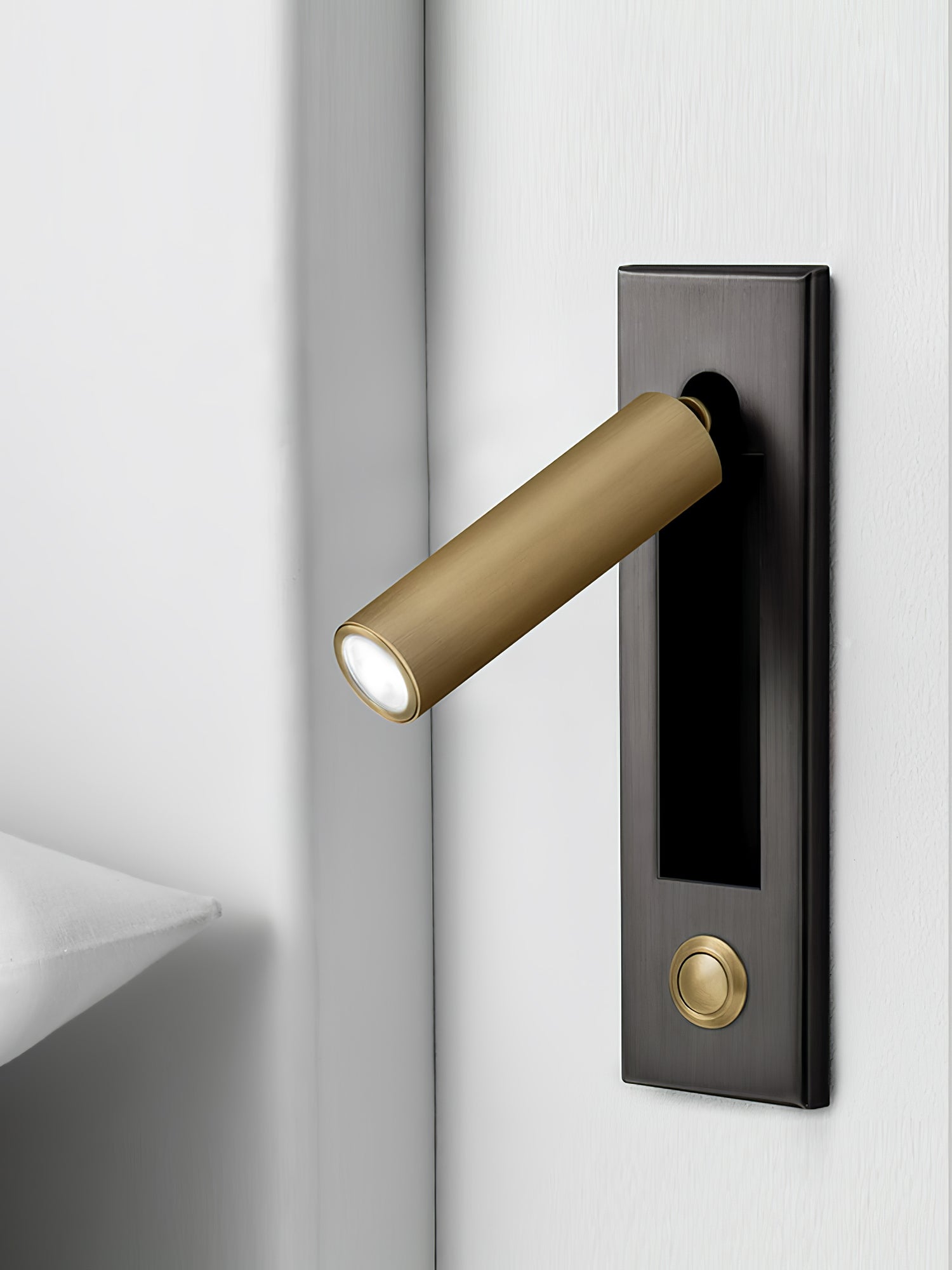 Phelion Embedded Bedside Plug-in Sconce Wall lamp-Neutral Decor