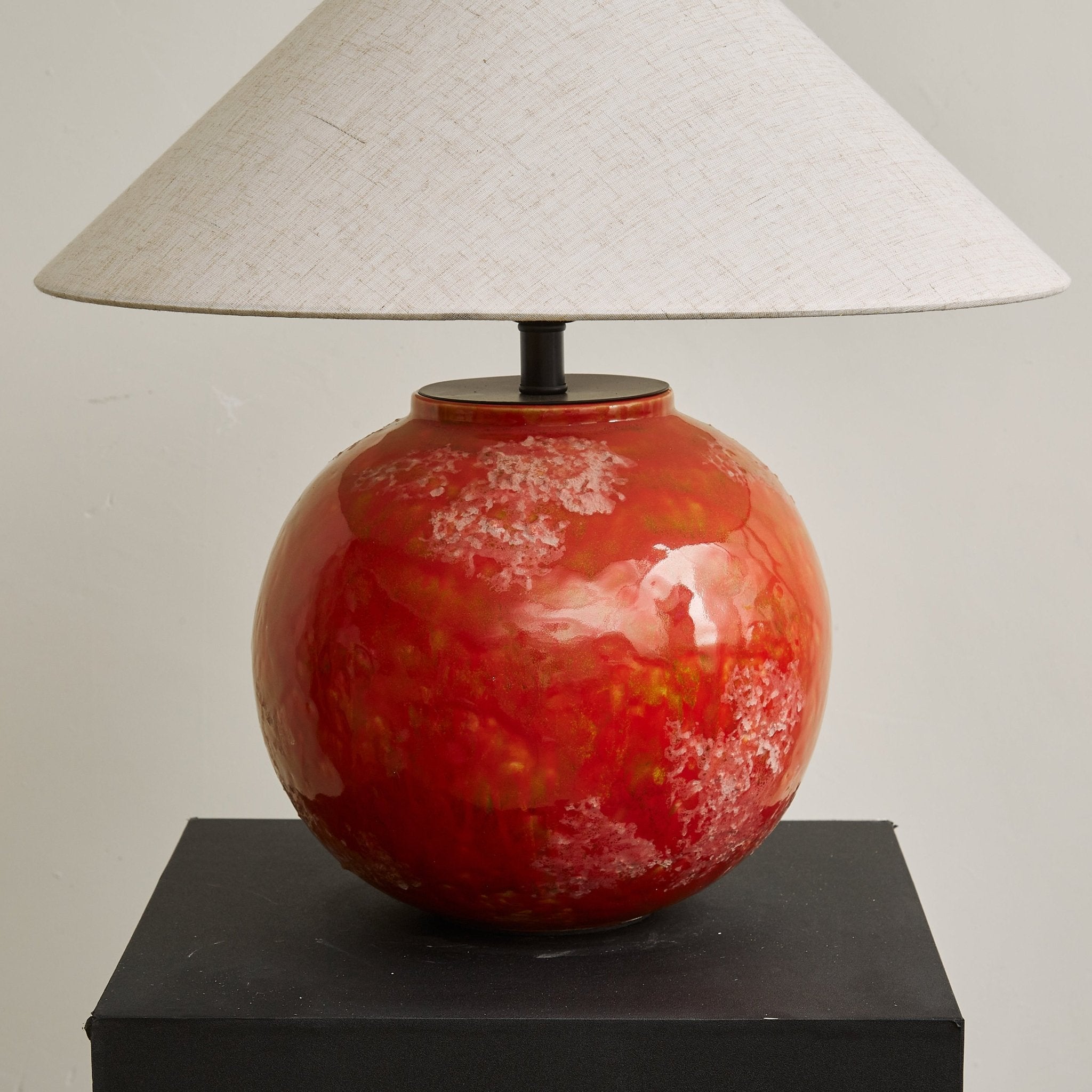 Hemyn Contemporary Ceramics Table Lamp-Neutral Decor