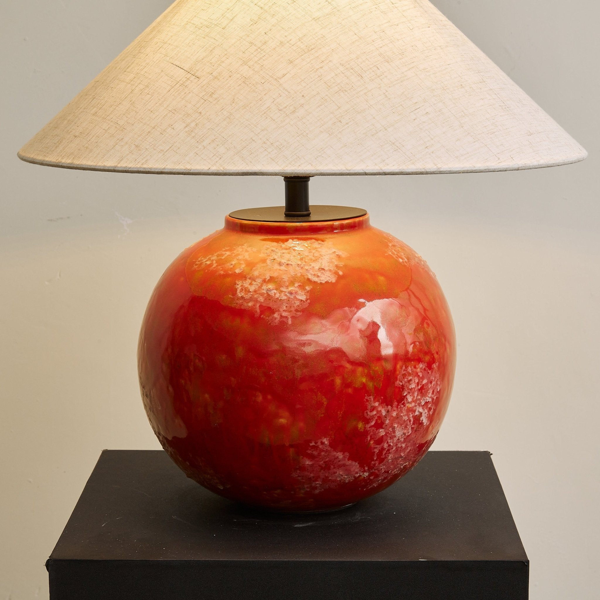 Hemyn Contemporary Ceramics Table Lamp-Neutral Decor