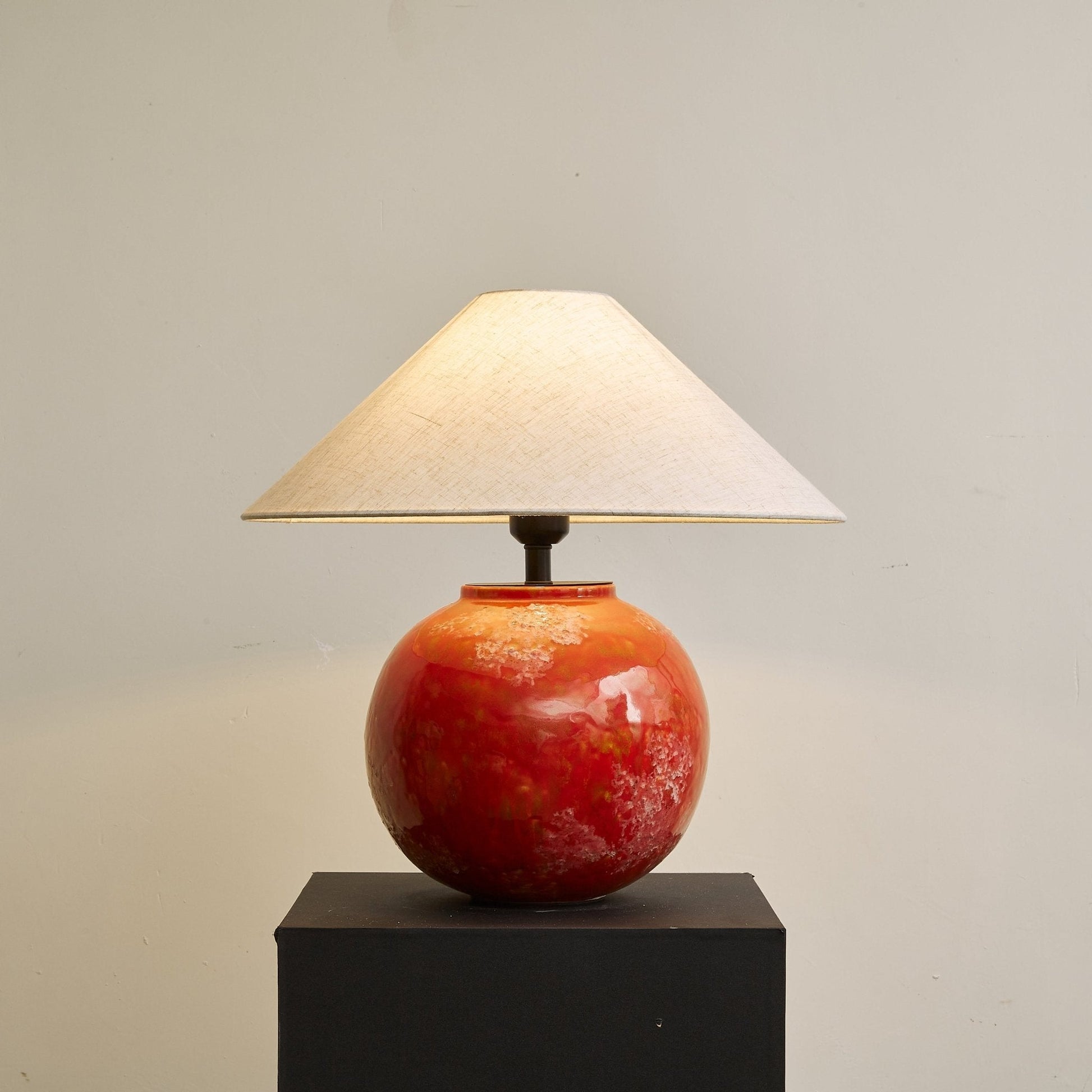Hemyn Contemporary Ceramics Table Lamp-Neutral Decor