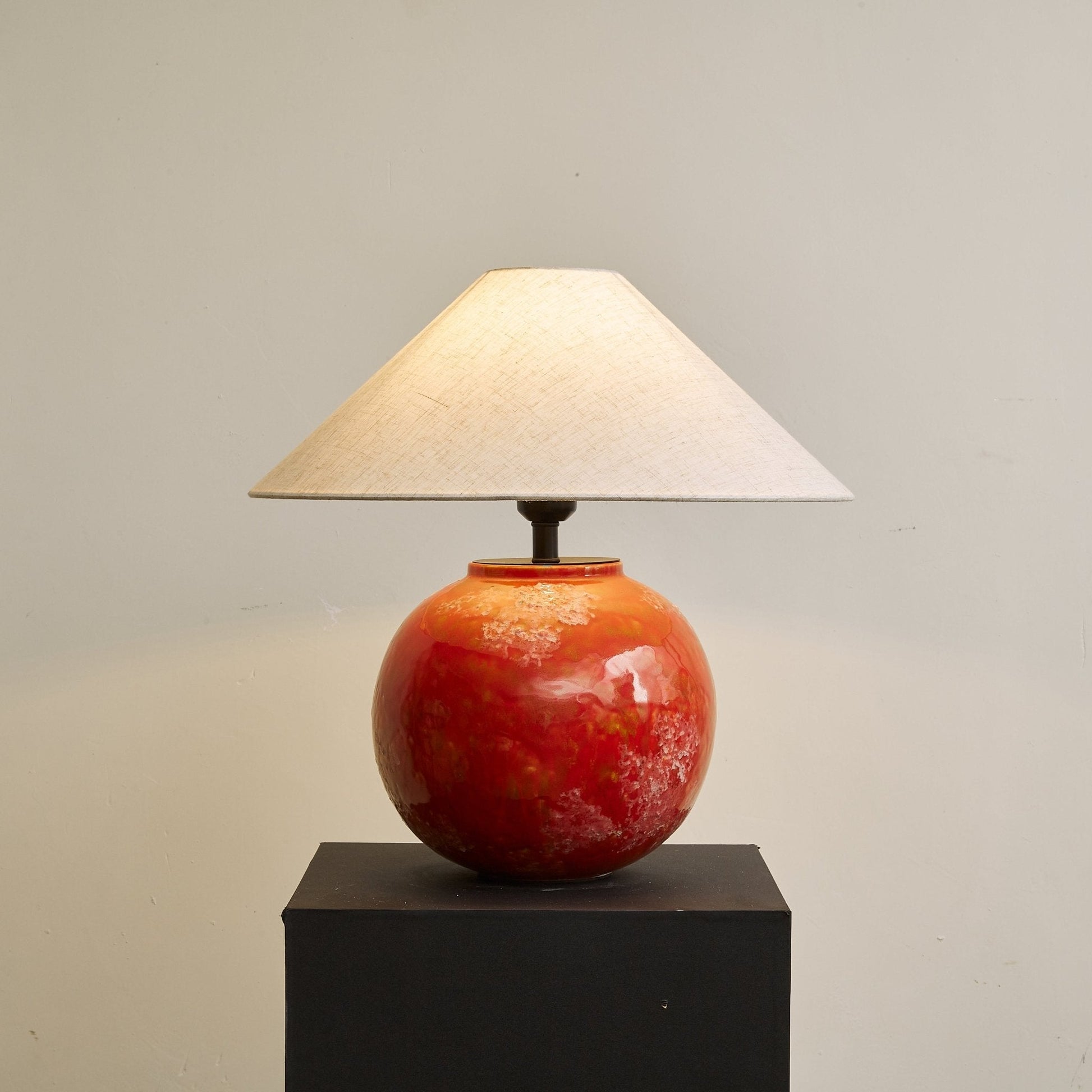 Hemyn Contemporary Ceramics Table Lamp-Neutral Decor
