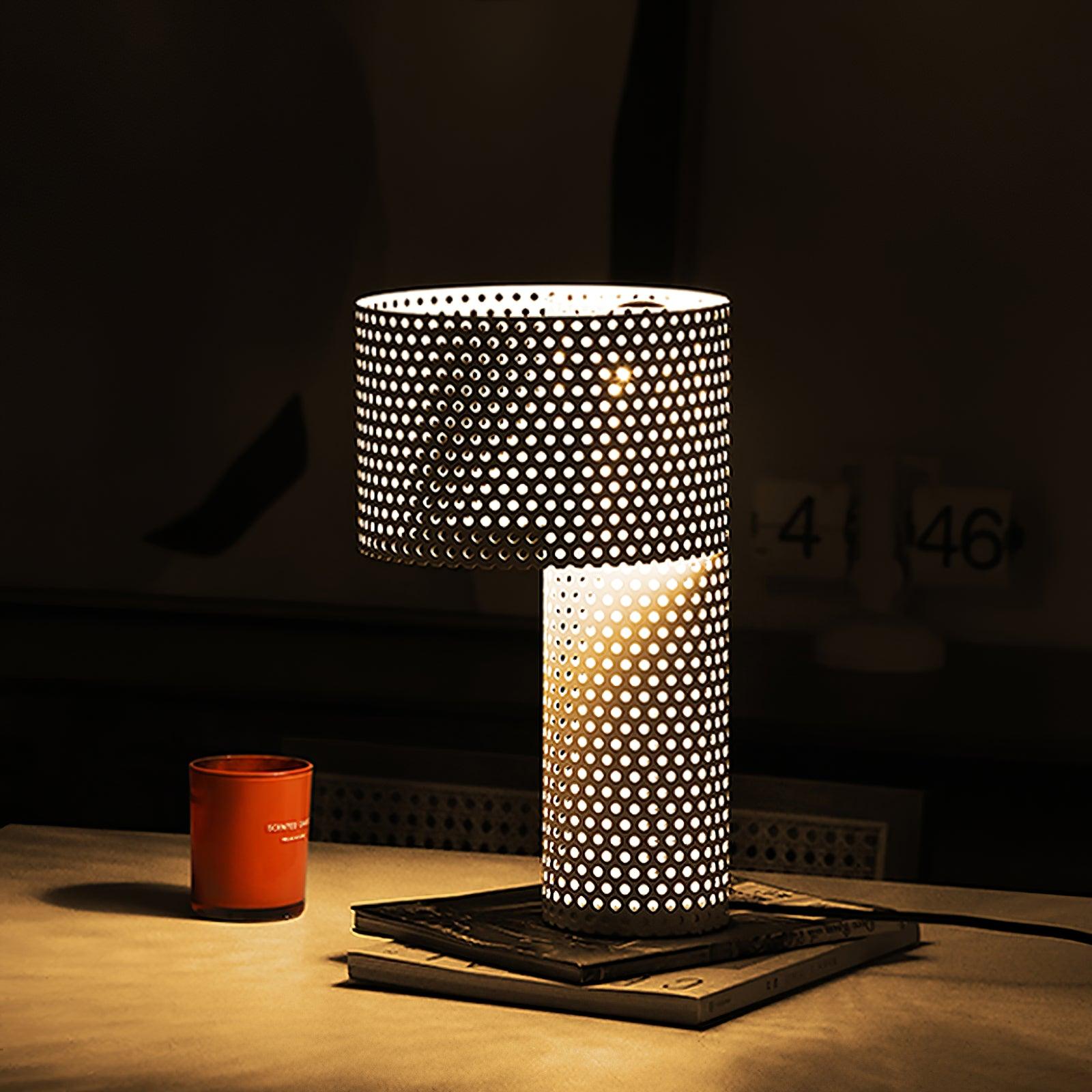 Ilsolyra Table Lamp-Neutral Decor