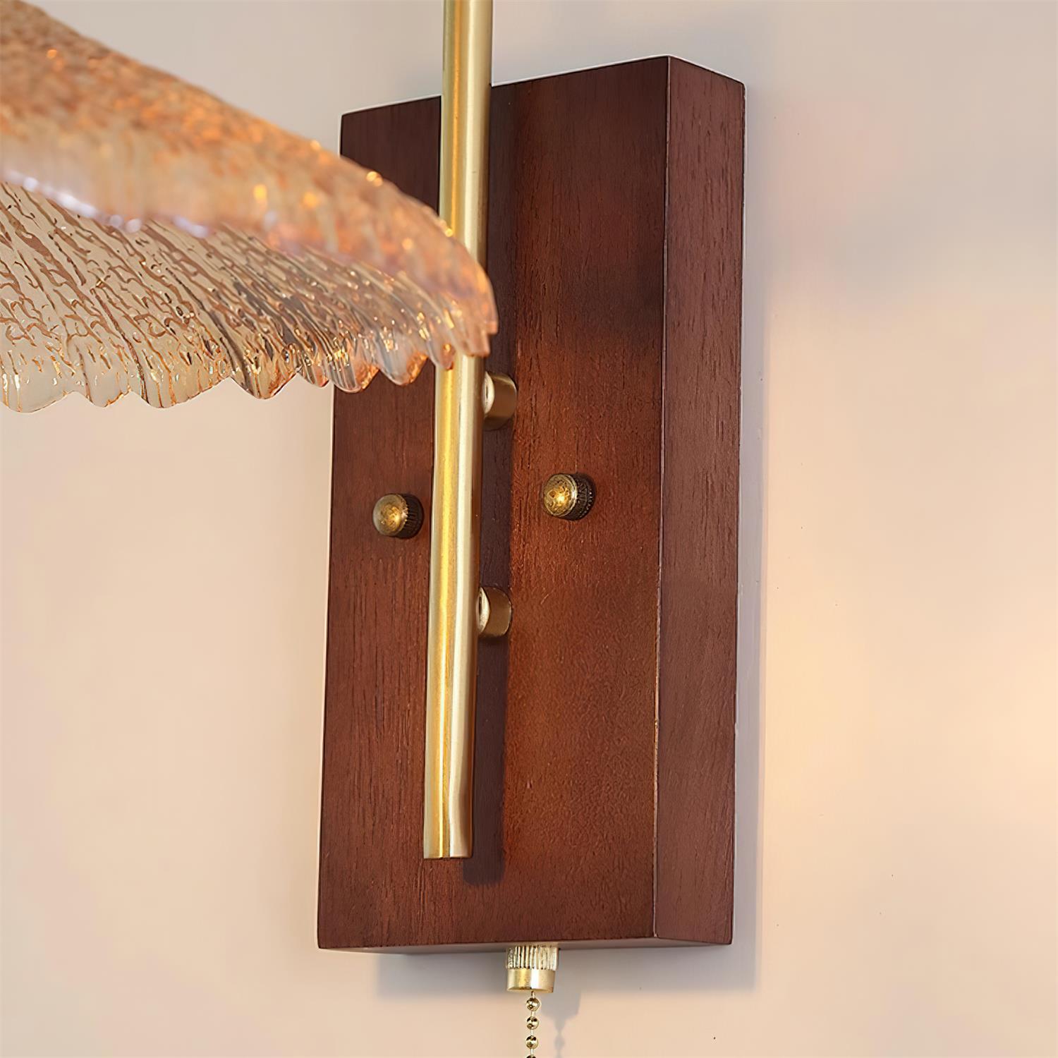Aurelia Wall Lamp