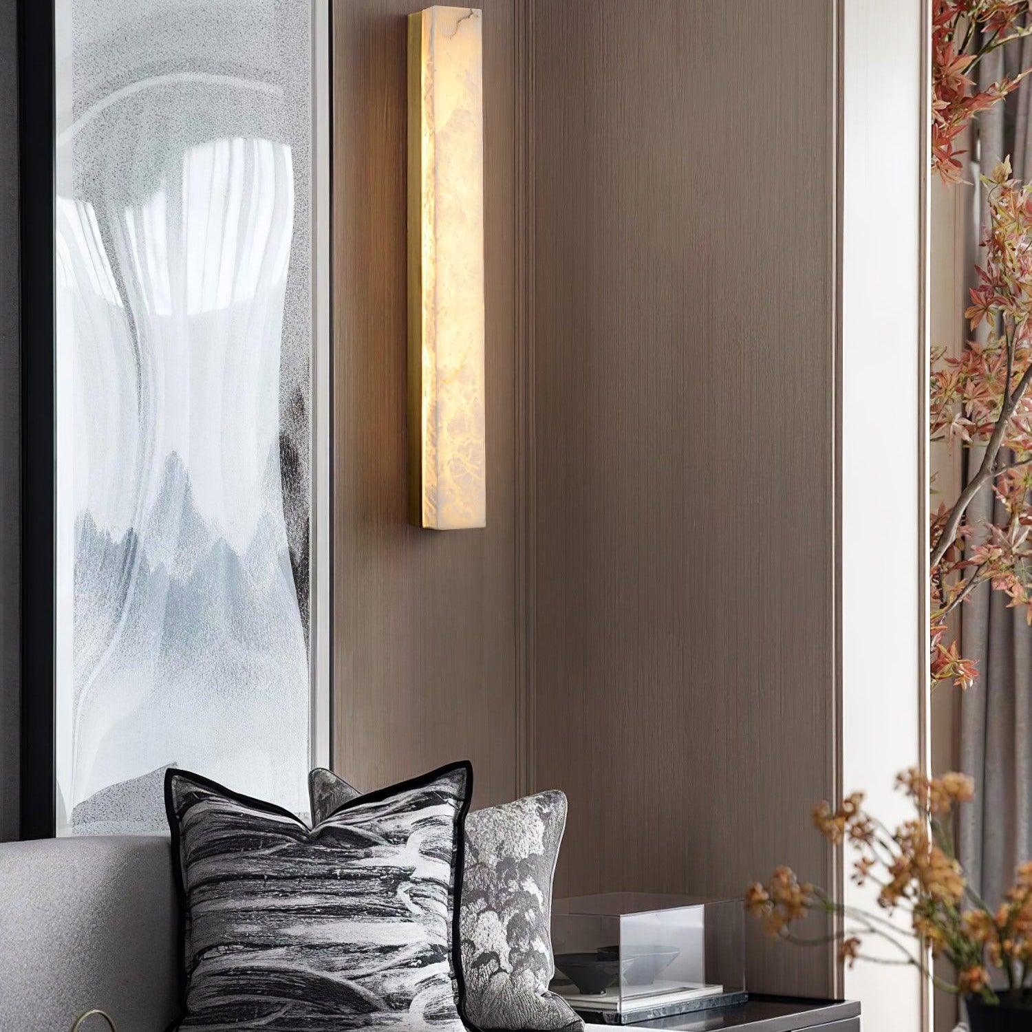 Kristy Linear Brass Alabaster Wall Lamp - Neutralighting