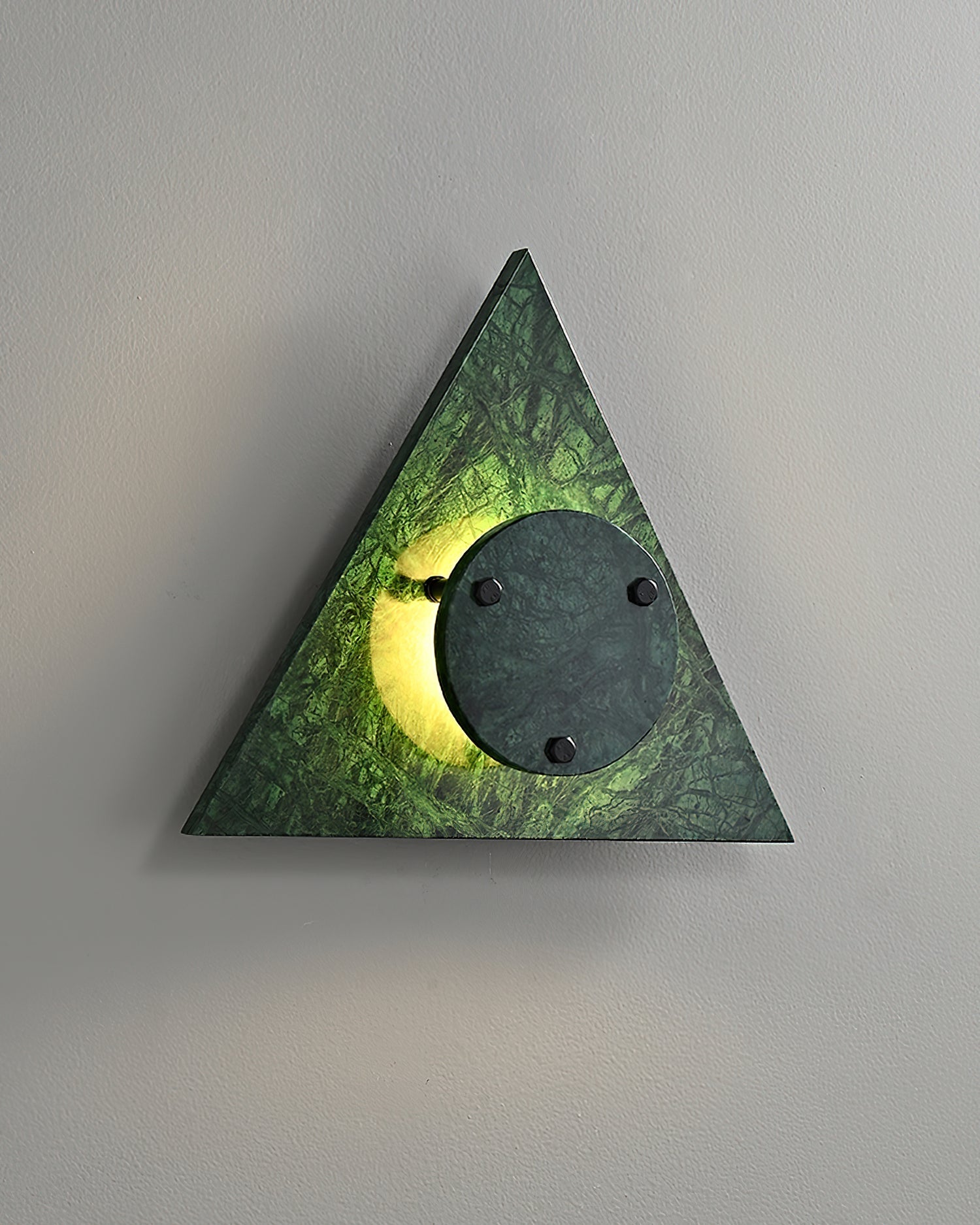 Magnus Wall Lamp