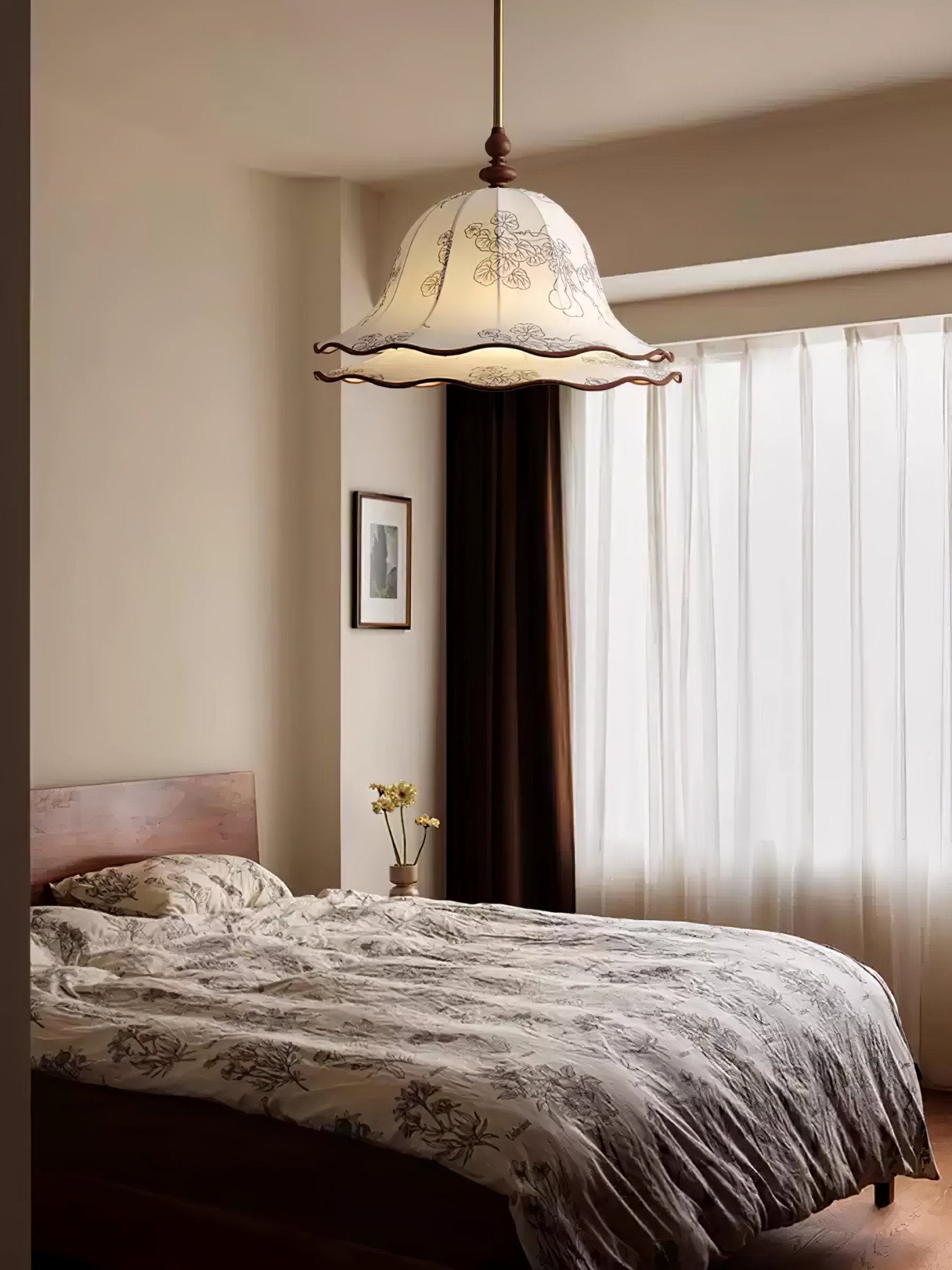 Ilsilis Traditional Elegance Floral Fabric Wood Pendant Lamp-Neutral Decor