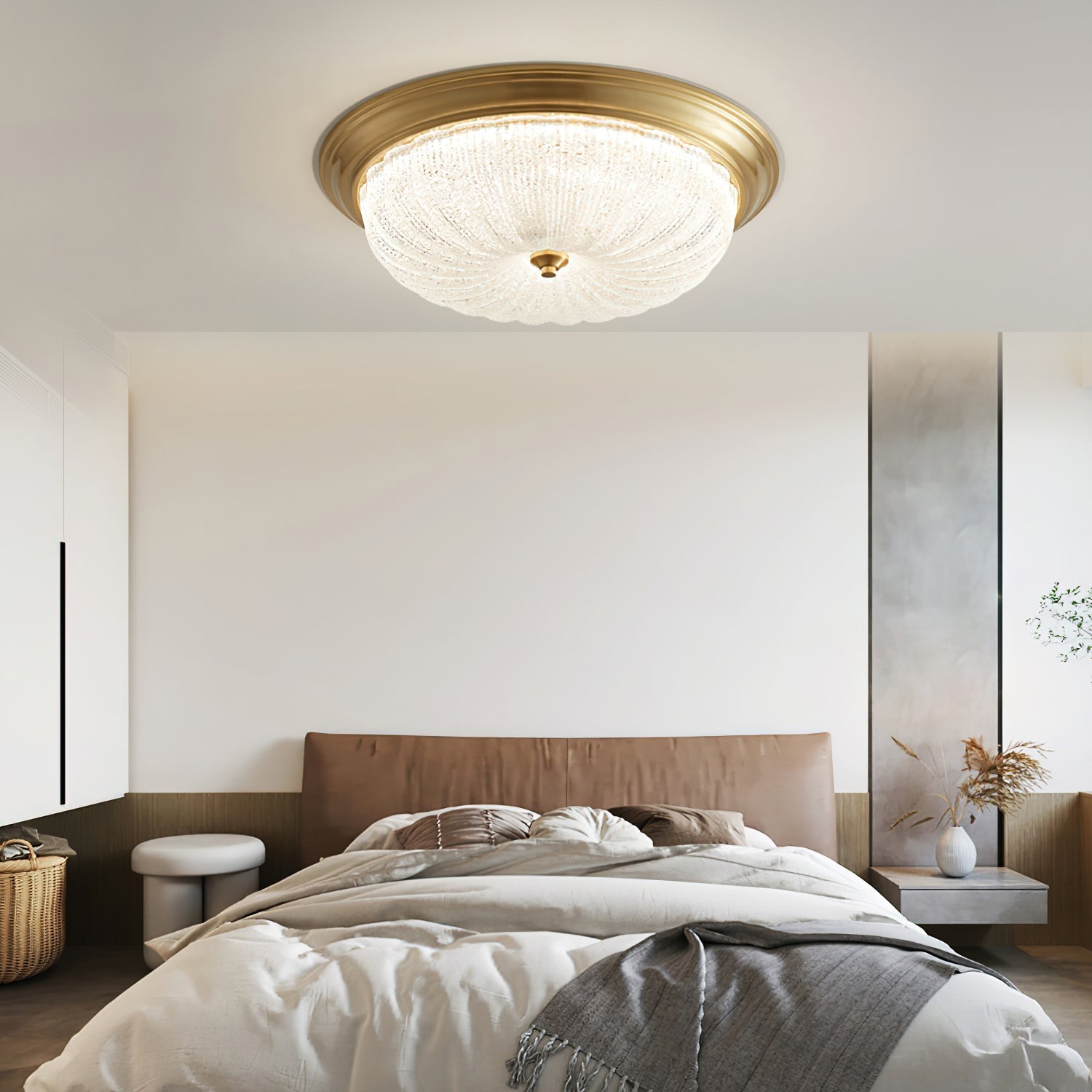Nyrinis Traditional Classic Brass Glass Ceiling Light-Neutral Decor