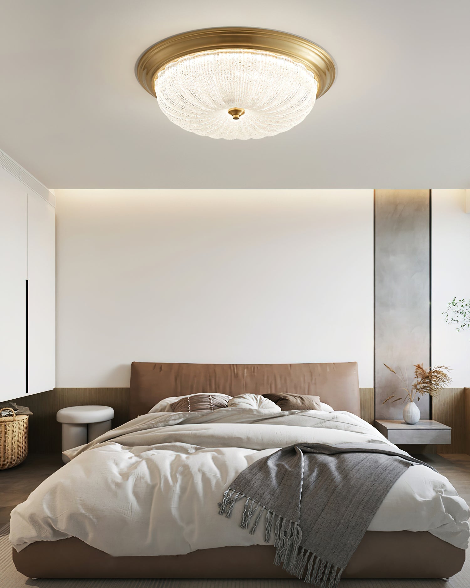 Nyrinis Traditional Classic Brass Glass Ceiling Light-Neutral Decor