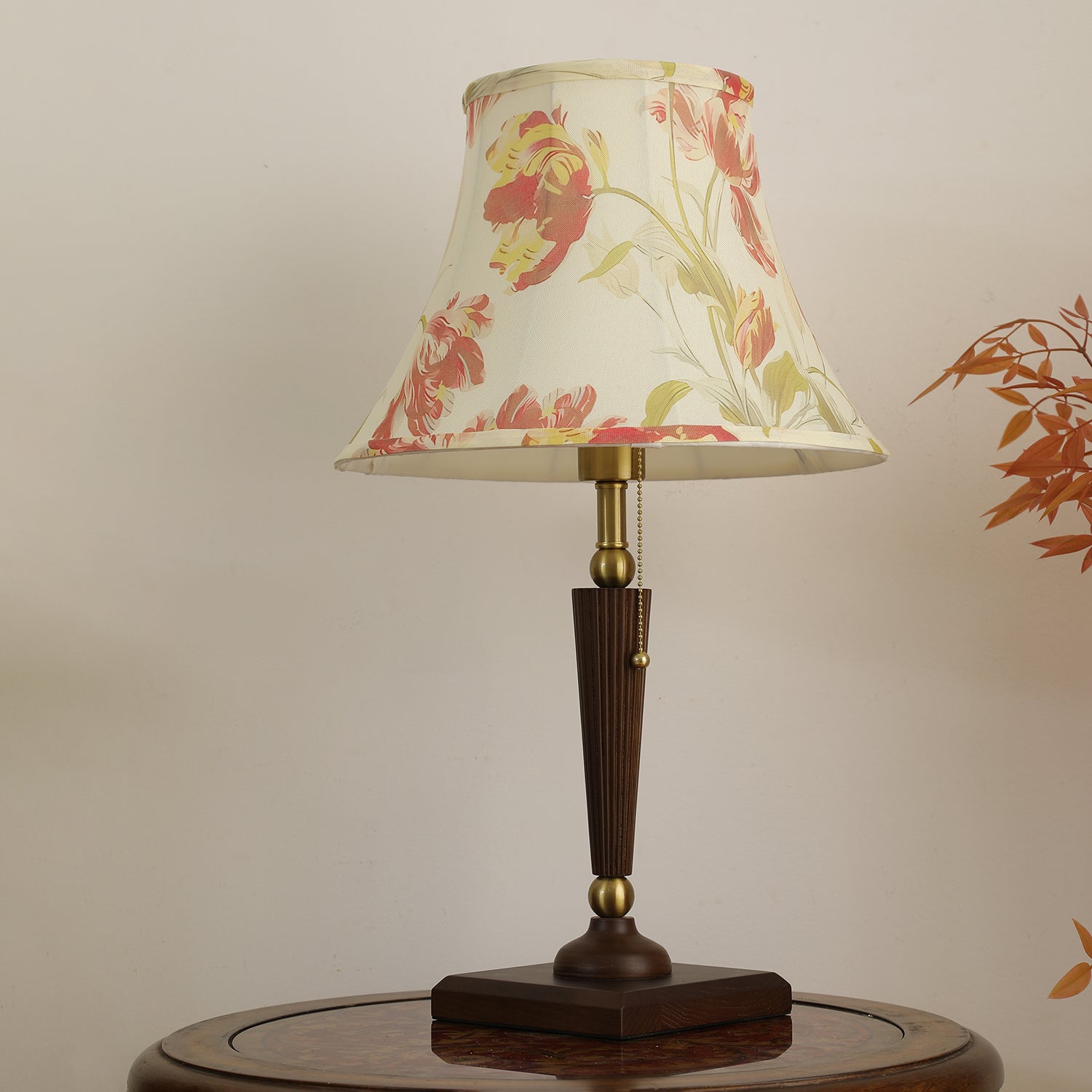 Zarw Wood & Fabric Table Lamp-Neutral Decor