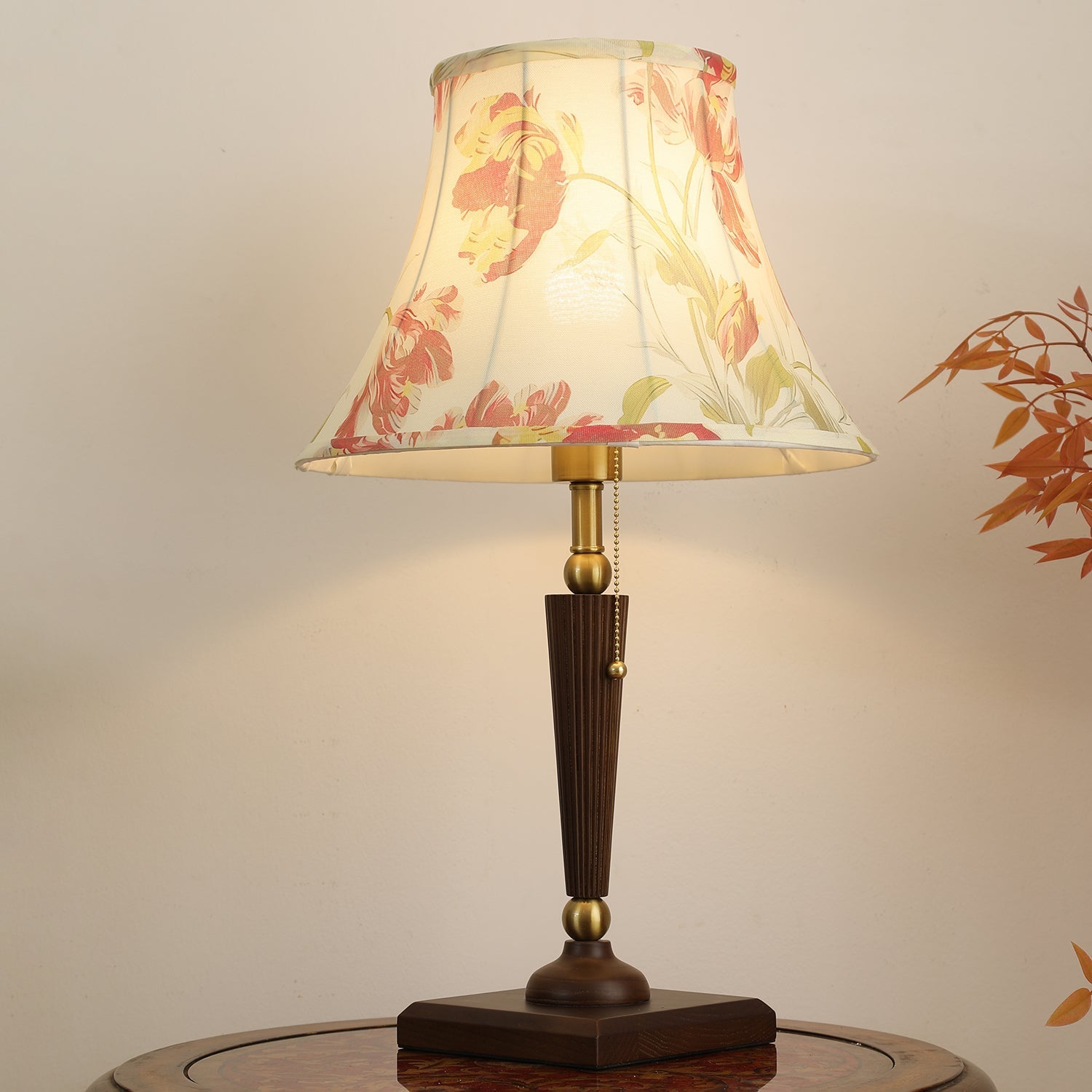 Zarw Wood & Fabric Table Lamp-Neutral Decor