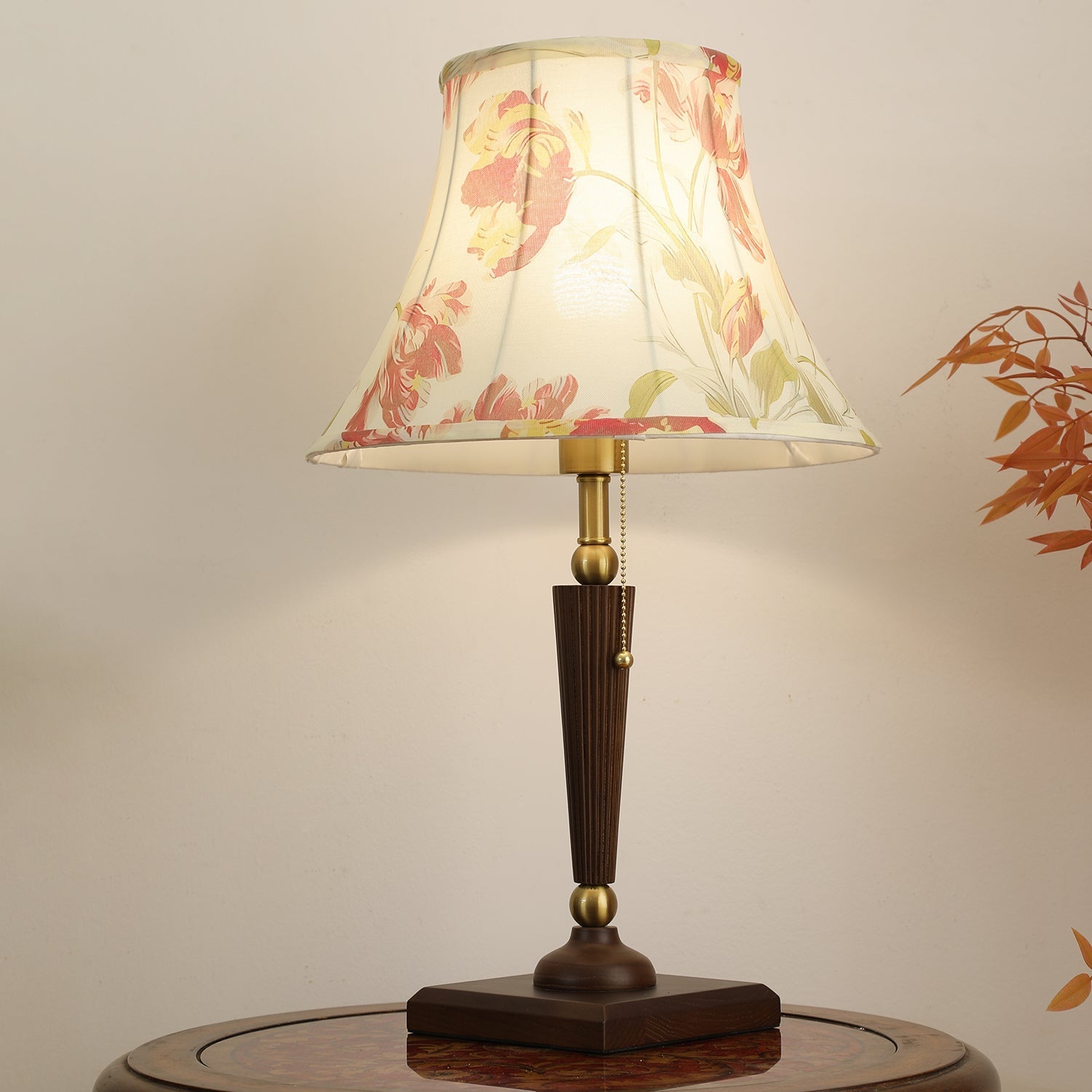 Zarw Wood & Fabric Table Lamp-Neutral Decor