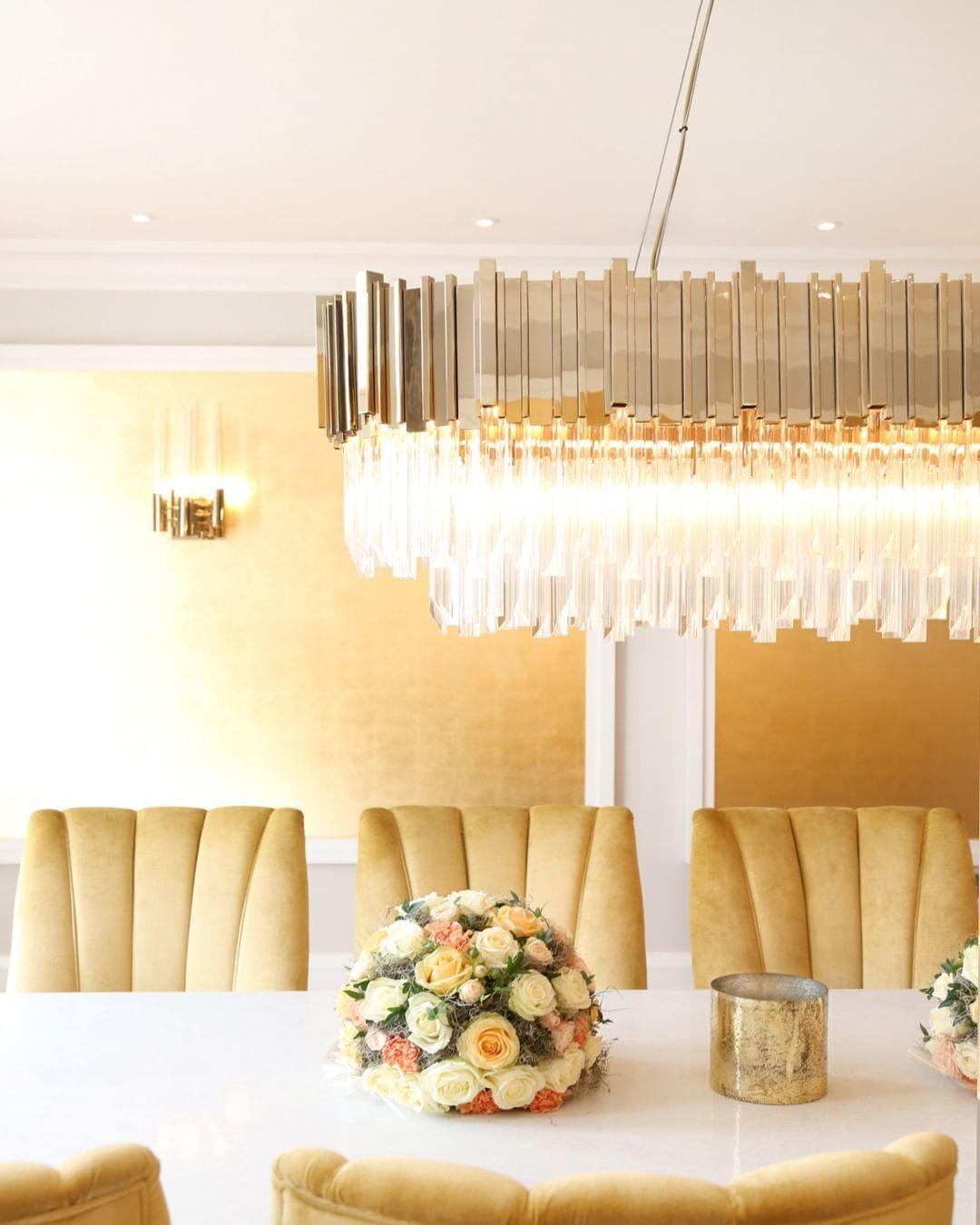 Avenu Chandelier Gold Crystal Golden-Neutral Decor