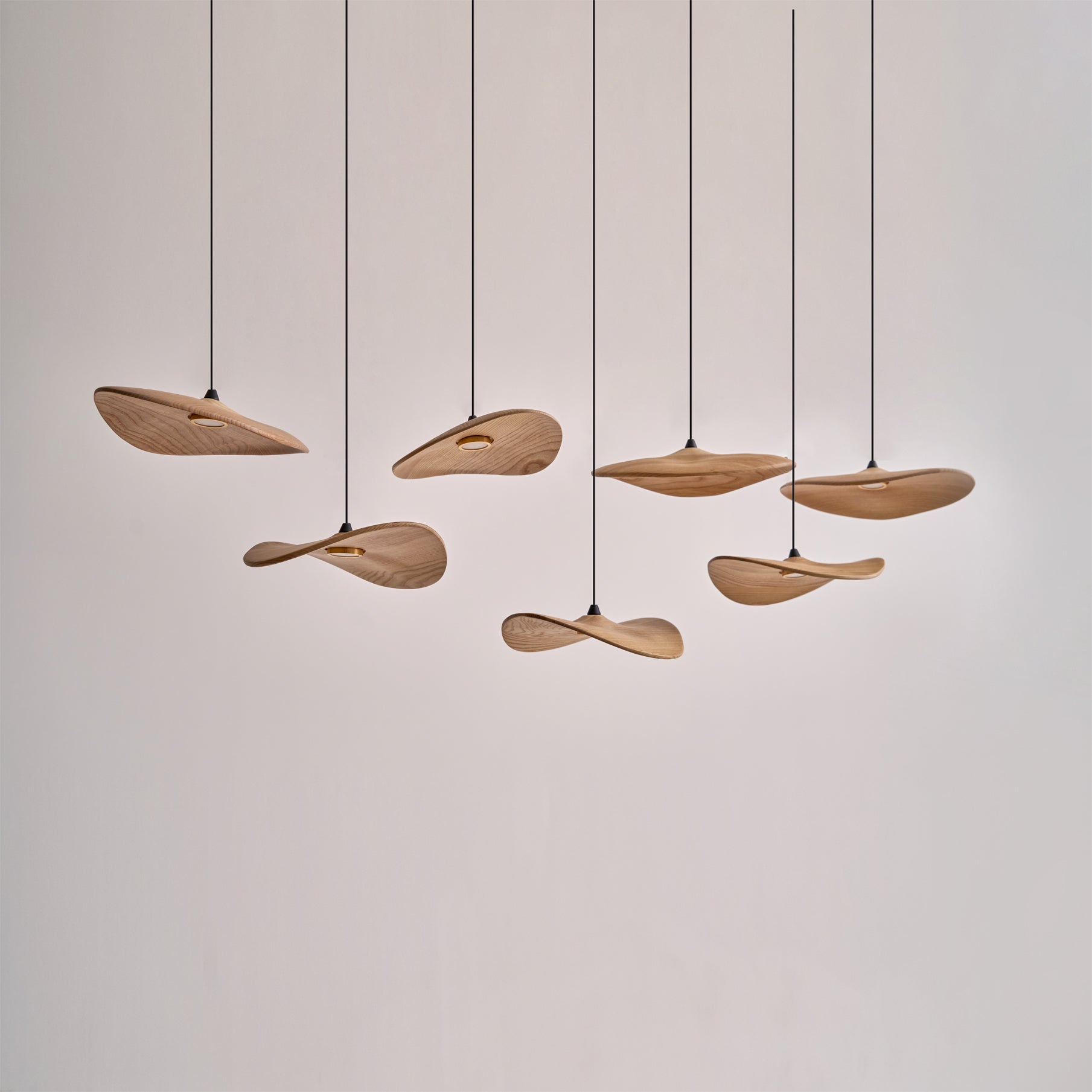 Abbott Modern Minimalist Empty Leaf Wood Chandelier-Neutral Decor